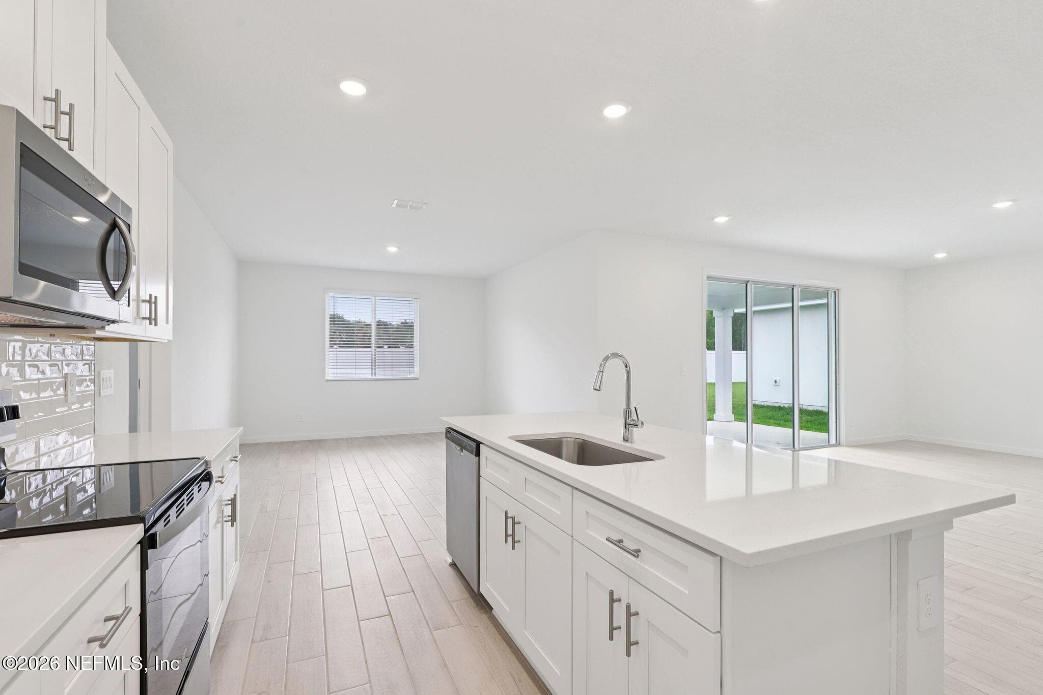 3047 HARDEN Drive, Jacksonville — photo 3