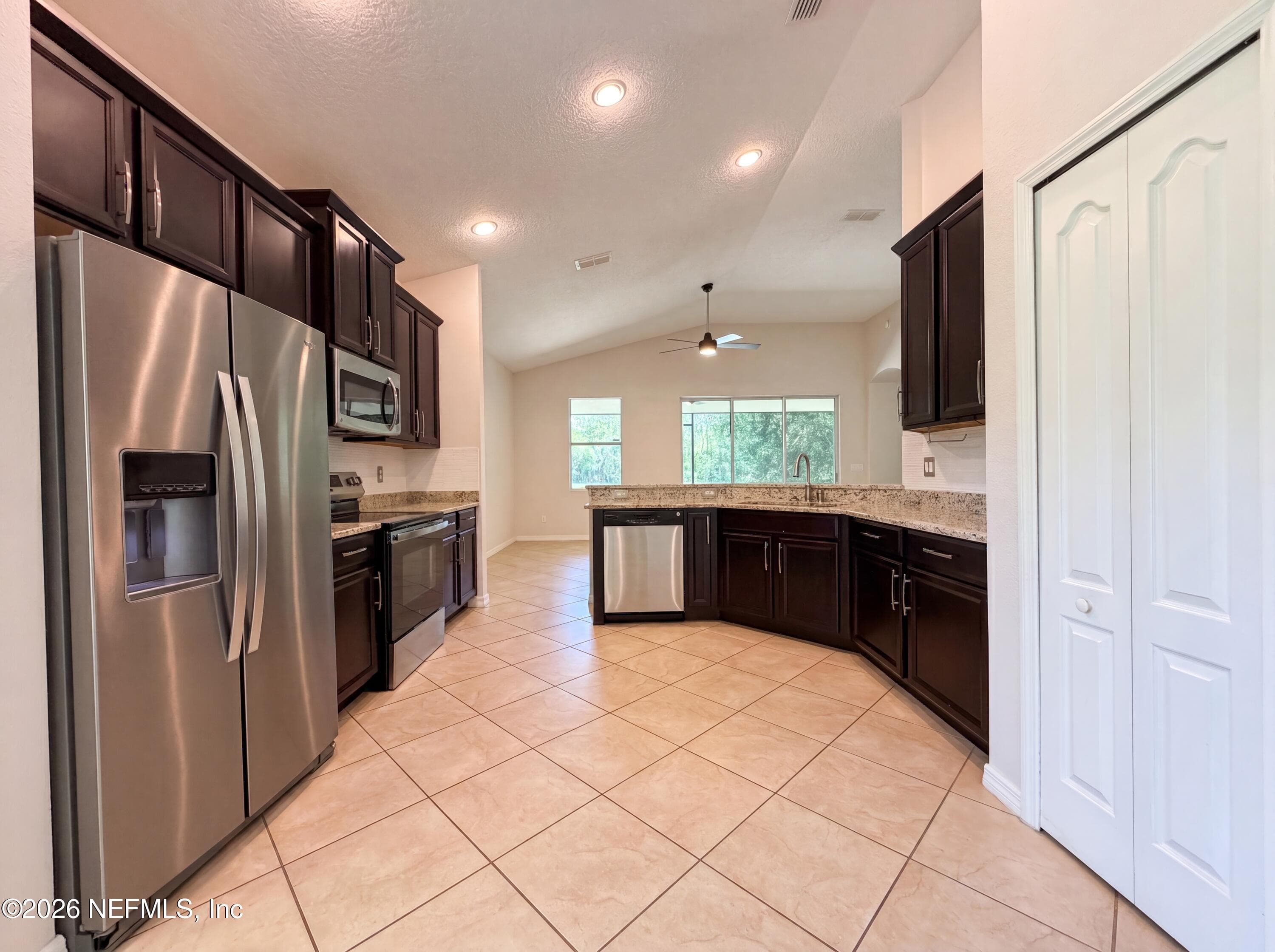 790 BATTERSEA Drive, St. Augustine — photo 2