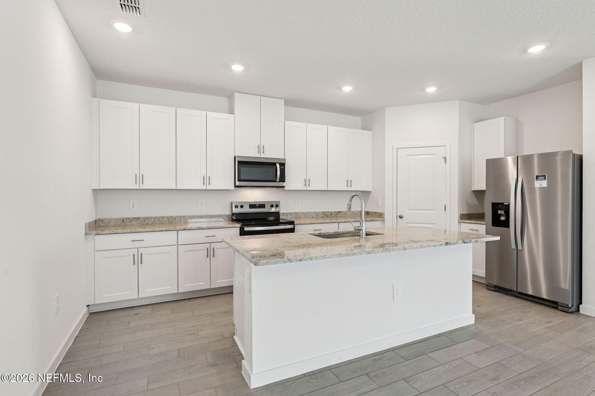 7762 CAHILL Lane, Jacksonville — photo 2