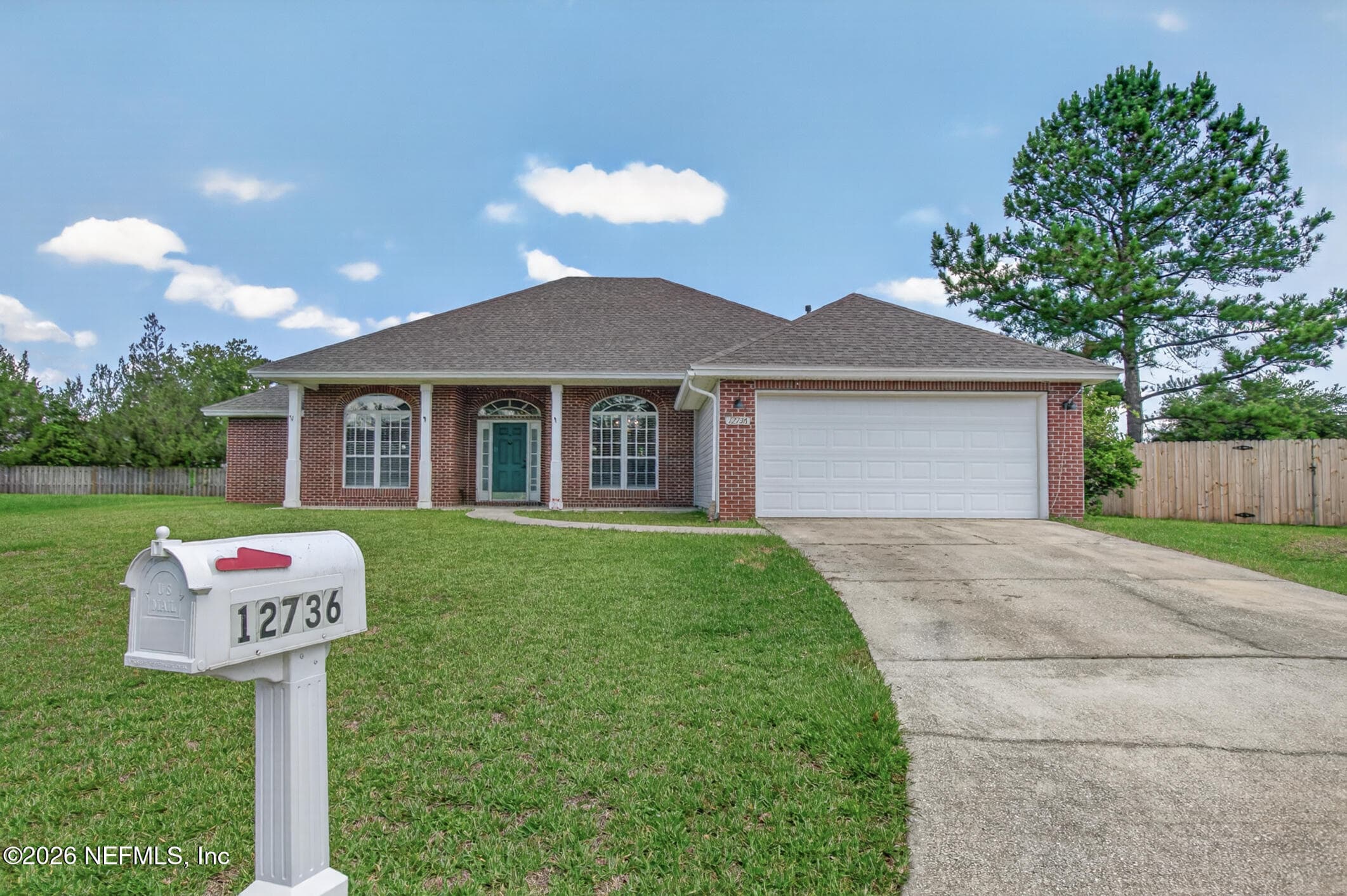 12736 CHANDLER VIEW Court, Jacksonville — exterior