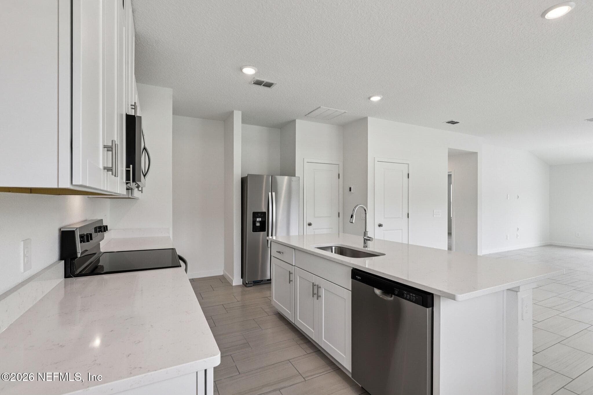 100 WANDERING CREEK Way, Palm Coast — photo 2