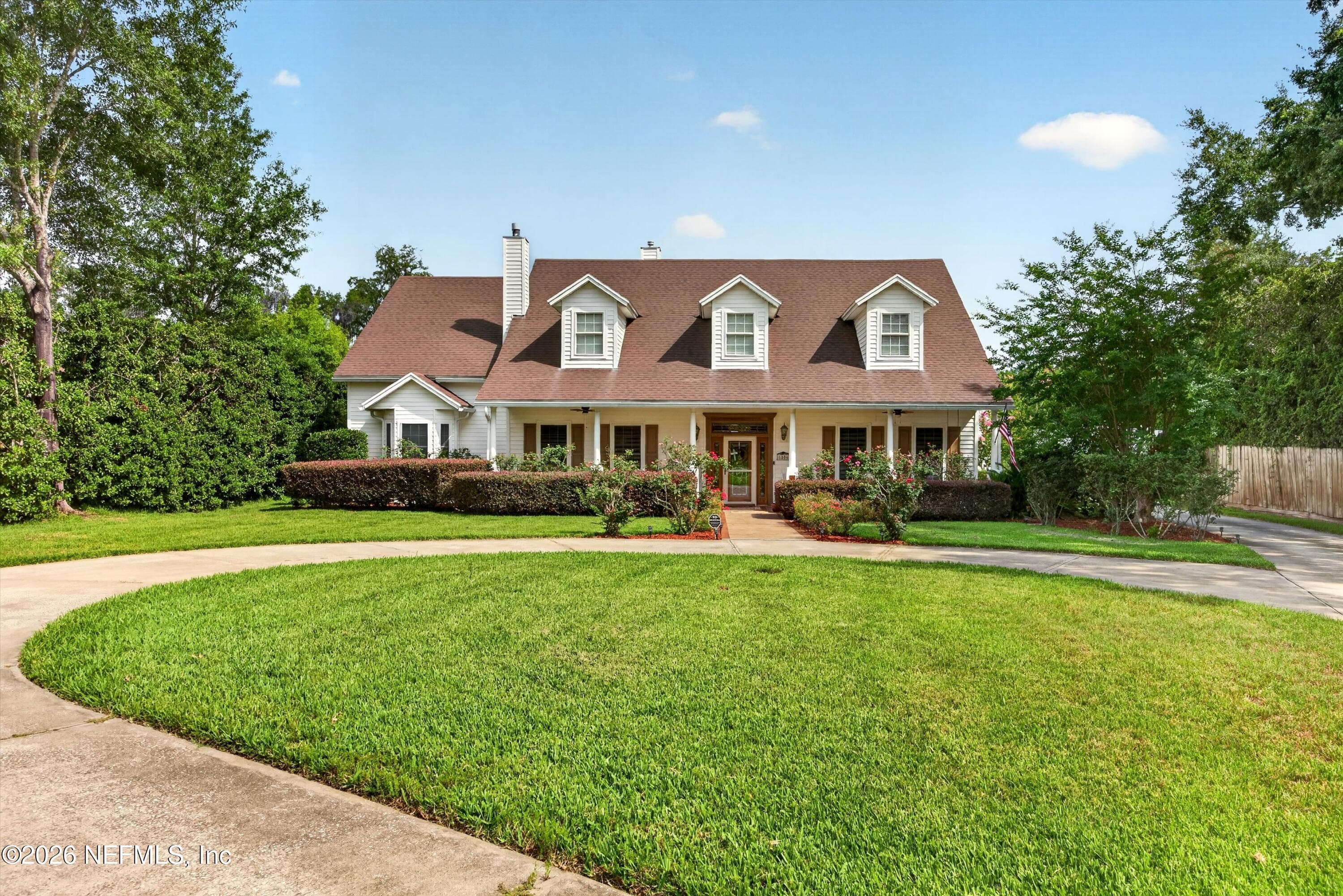 1806 LAKEDGE Drive, Middleburg — photo 2