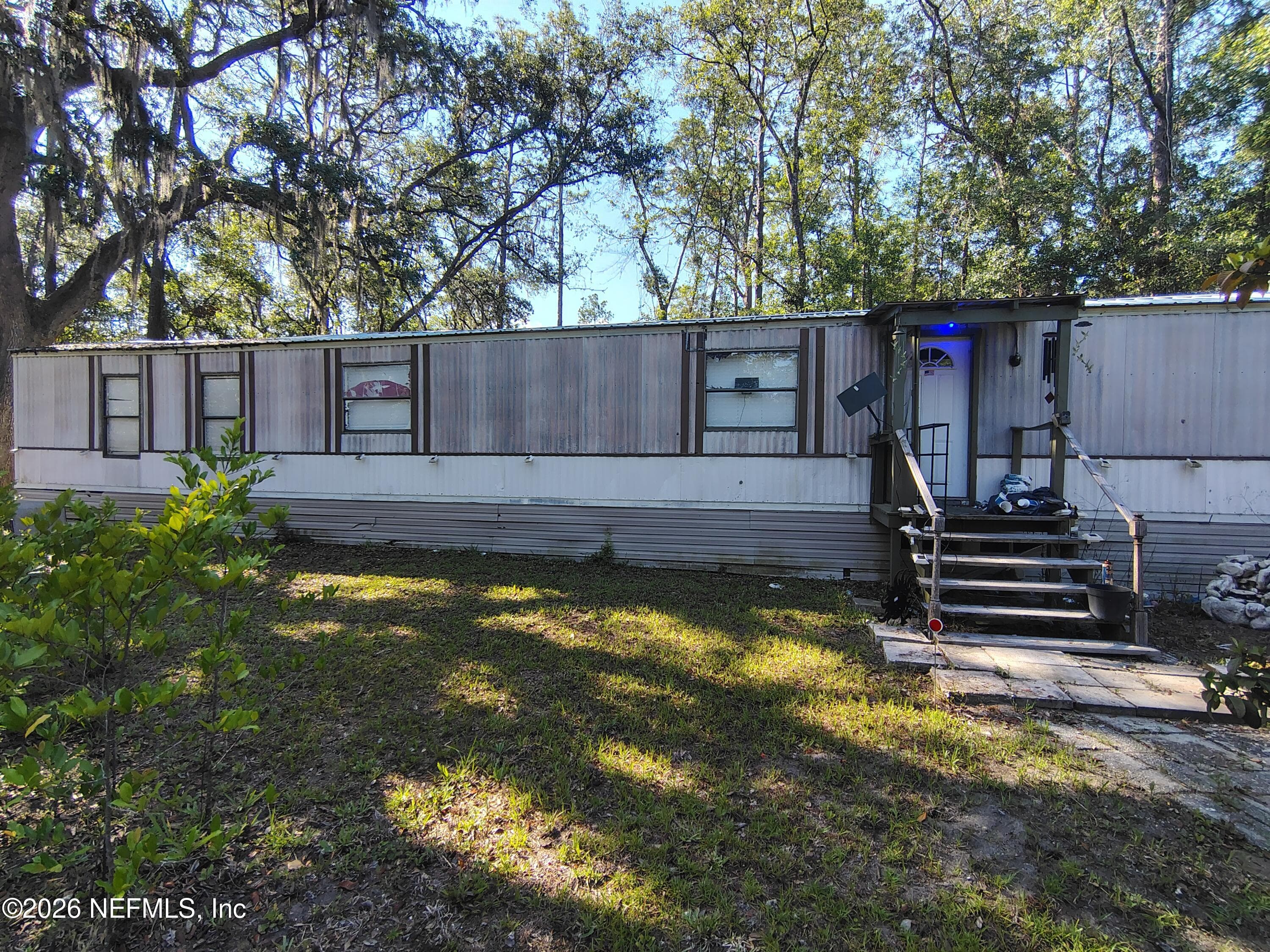 109 ARROWHEAD Drive, Interlachen, FL 32148, Interlachen — exterior