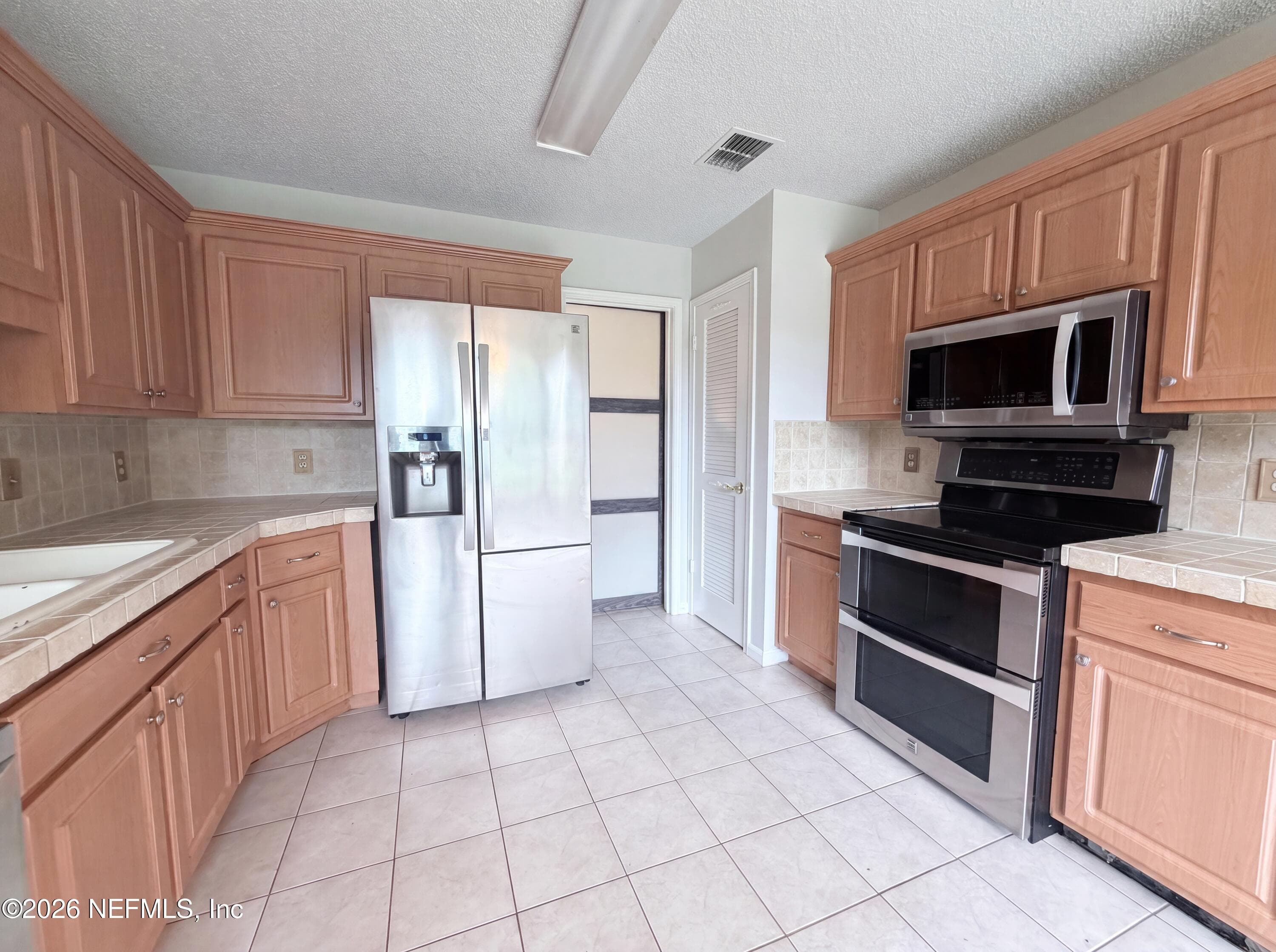 2441 LONGWOOD Street, Orange Park — photo 2