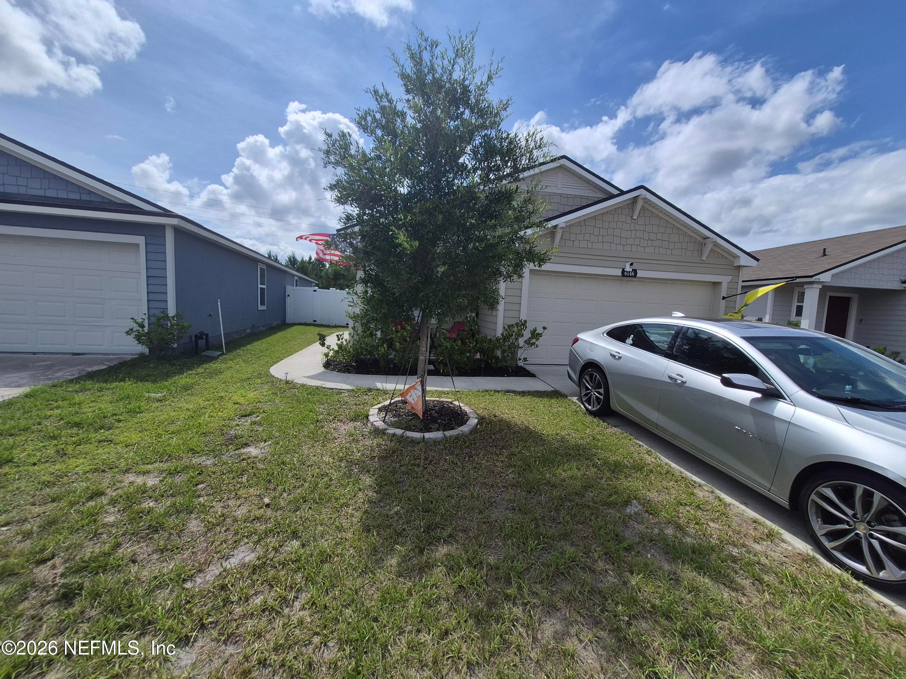 6146 BUCKING BRONCO Drive, Jacksonville — photo 2