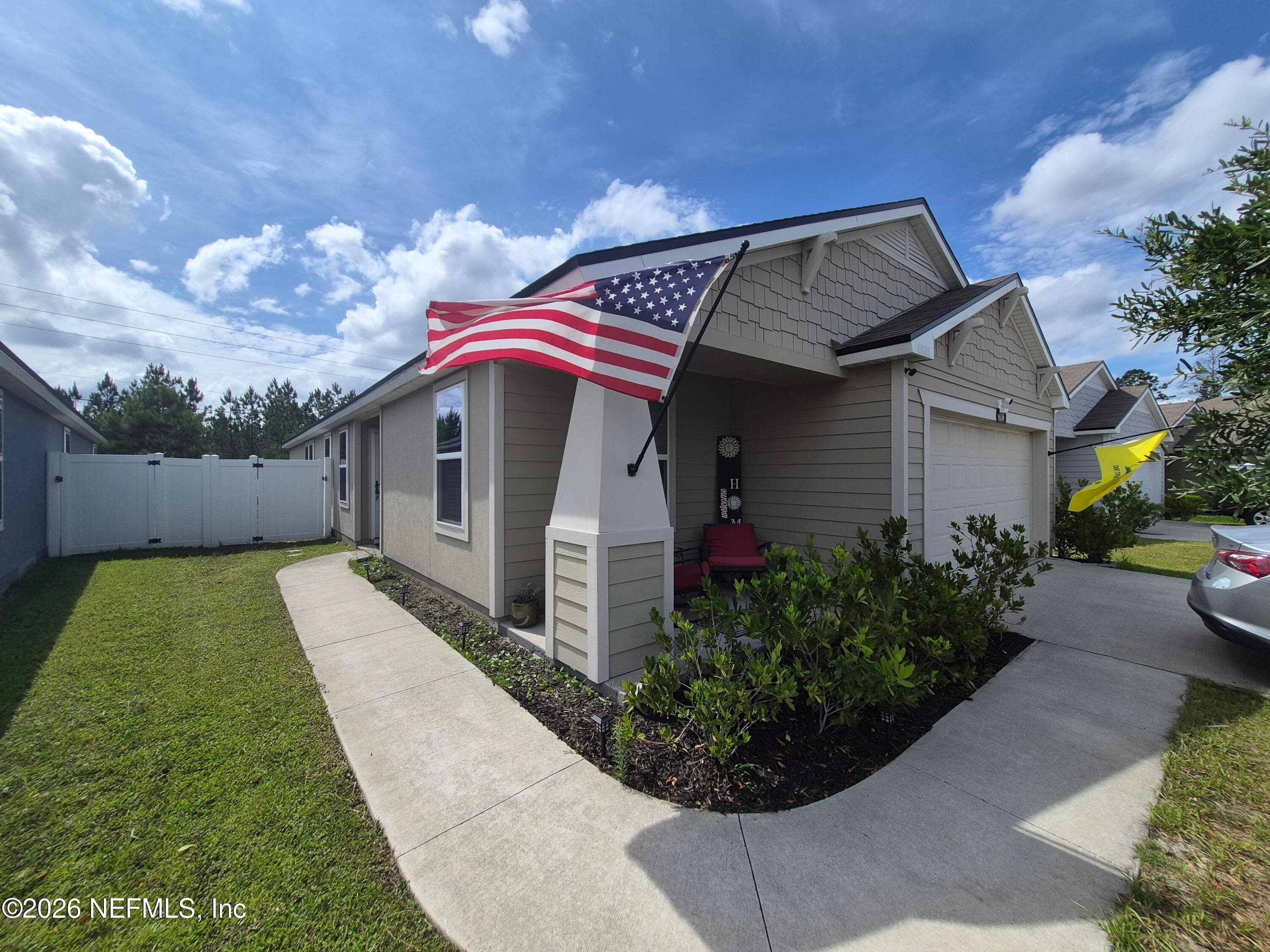 6146 BUCKING BRONCO Drive, Jacksonville — exterior