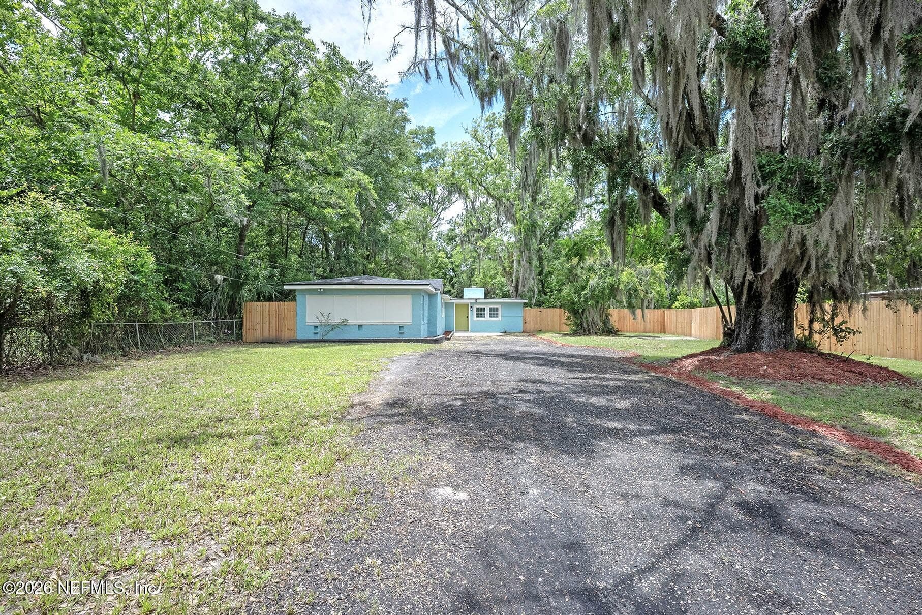 7924 LONGSPUR Avenue, Jacksonville — photo 3