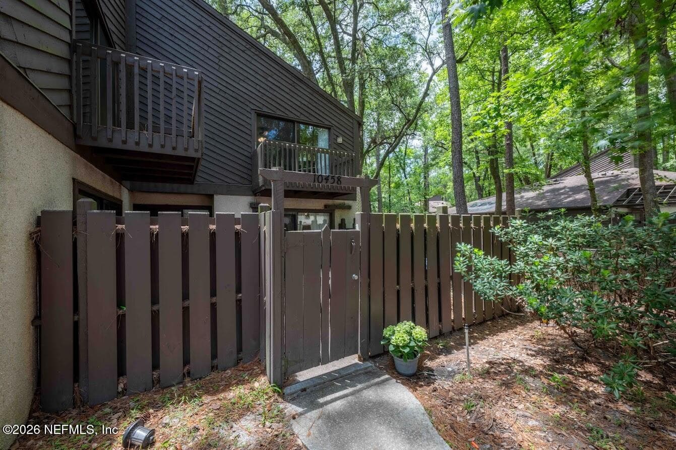 10458 BIG TREE Circle E, Jacksonville, FL 32257, Jacksonville — exterior