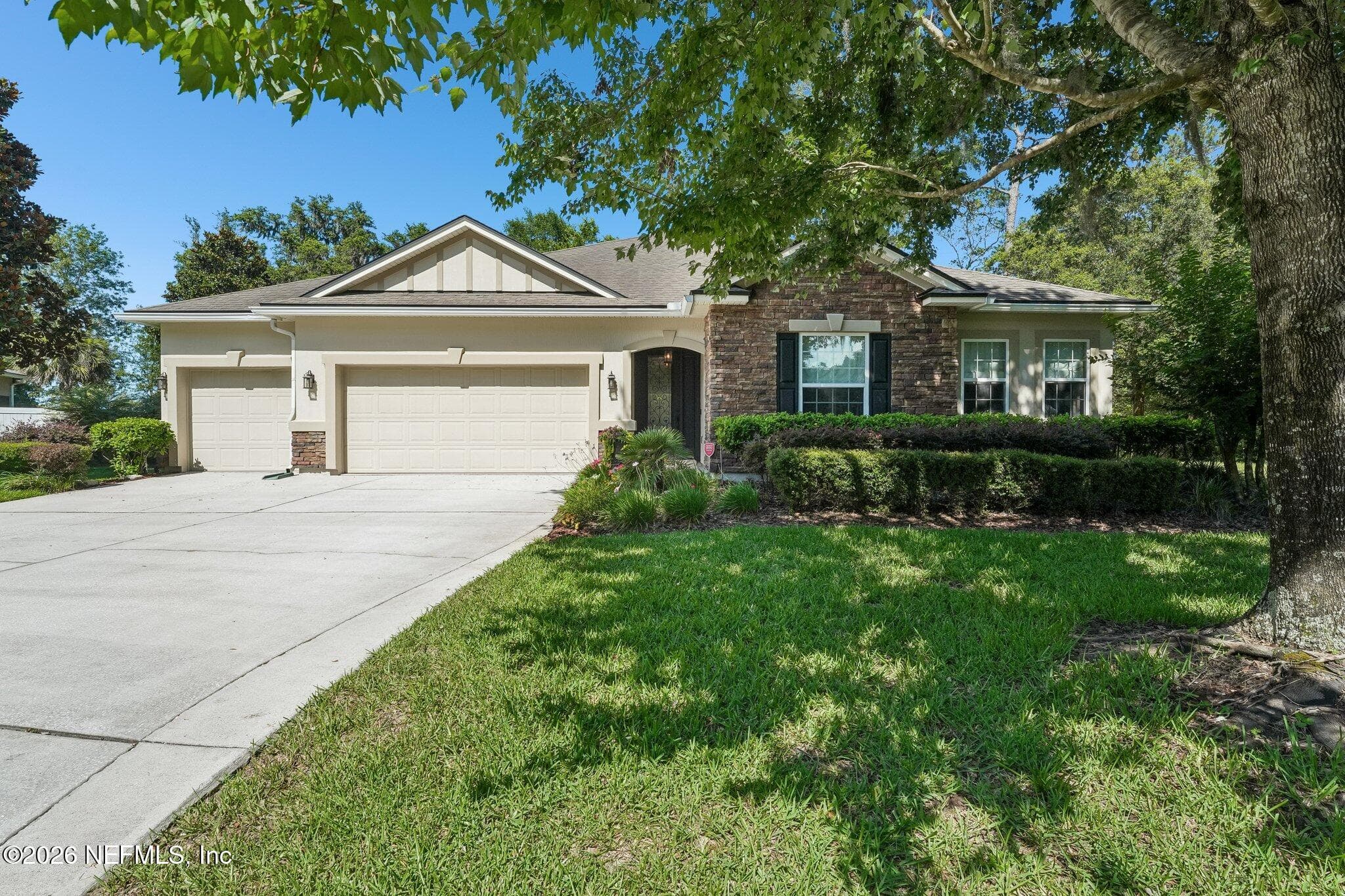 16713 OAK PRESERVE Drive, Jacksonville — exterior