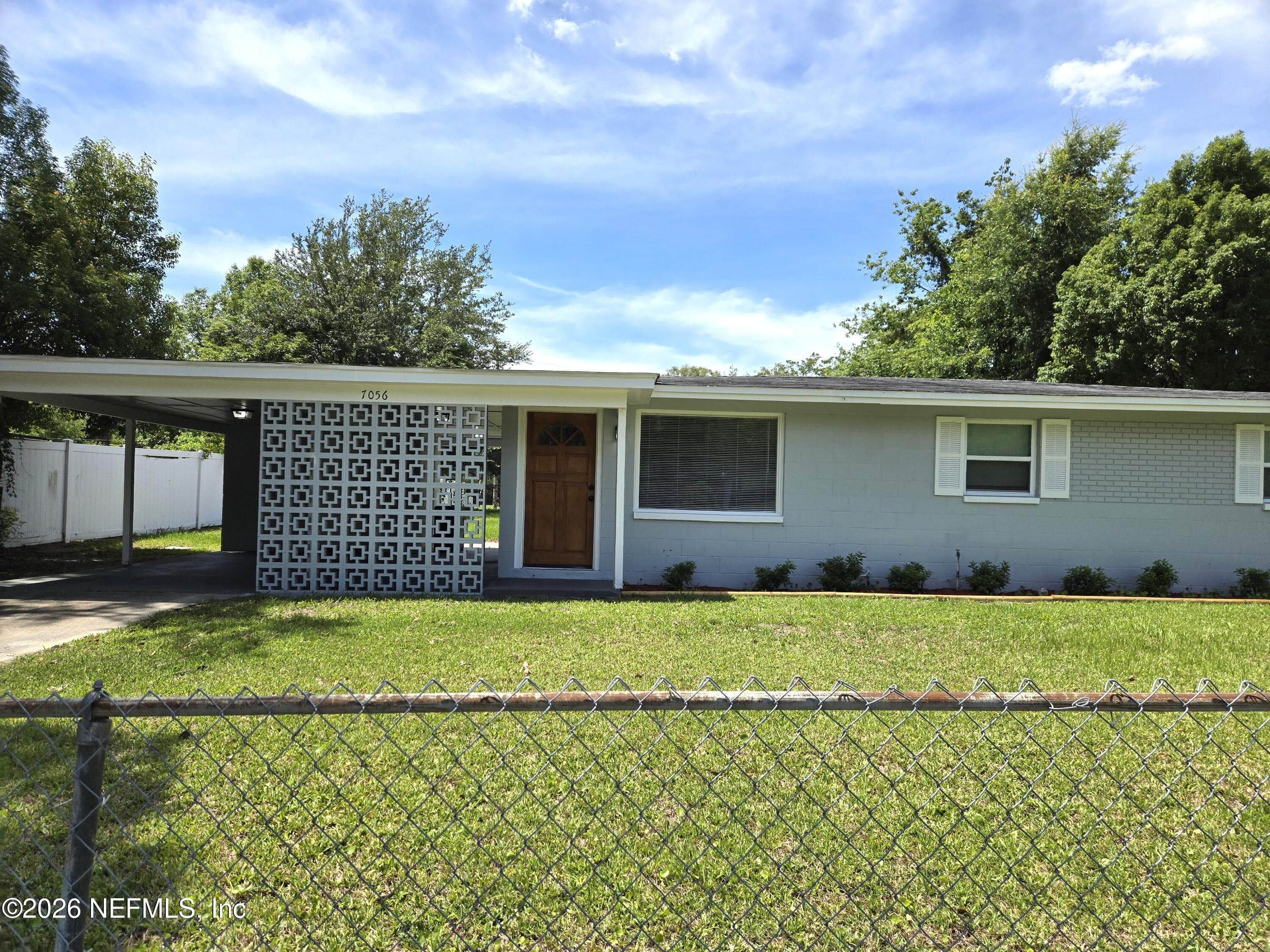 7056 SONORA Drive, Jacksonville — photo 2