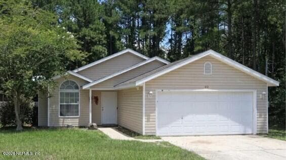 612 S VERMONT Avenue, Green Cove Springs — exterior
