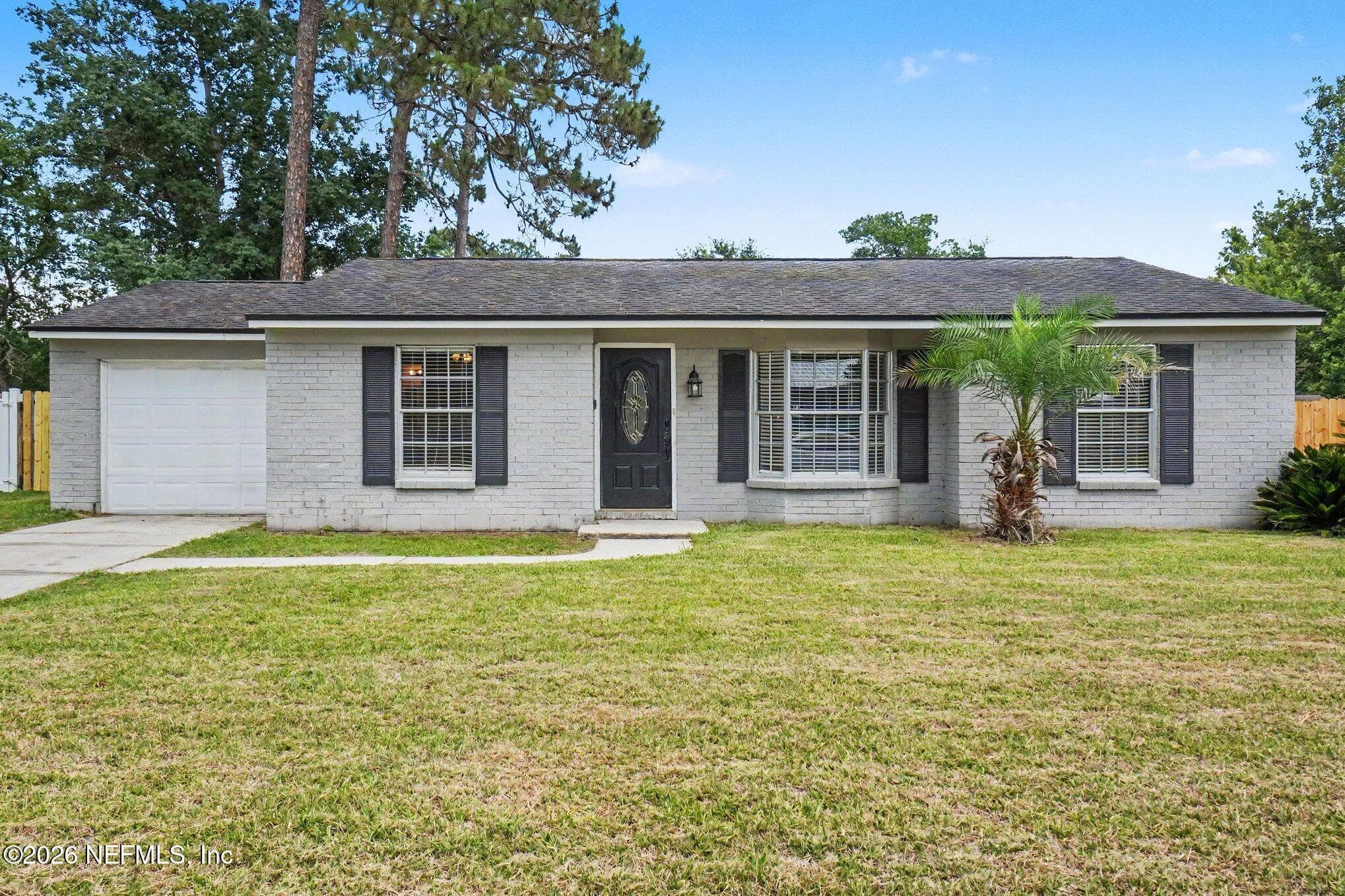 1647 RHONDA Drive, Middleburg — exterior
