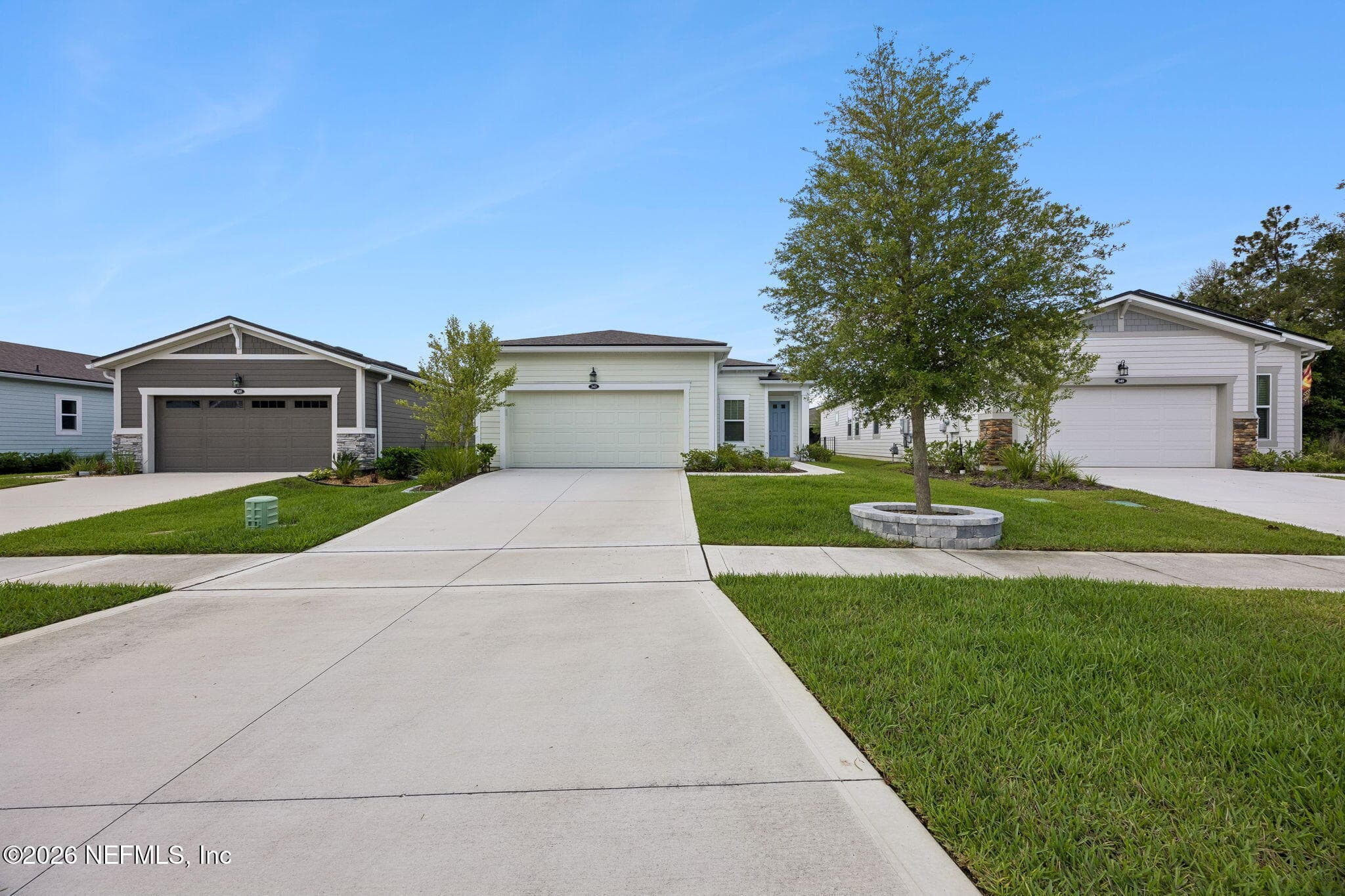 343 JUNIPER HILLS Drive, St. Johns — exterior
