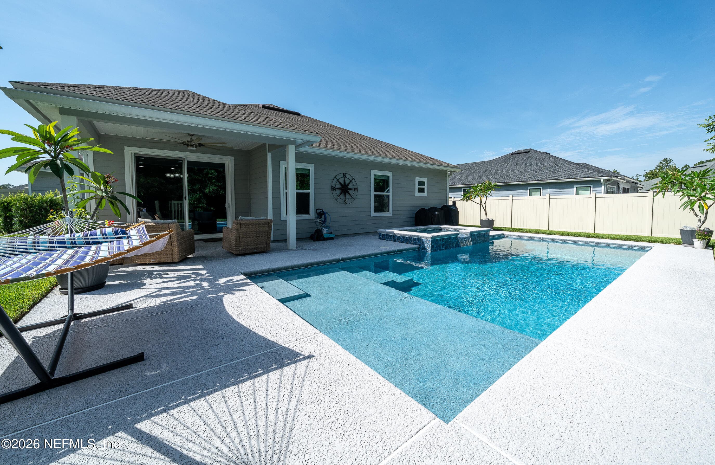 1717 AUSTIN LAKE Way, Middleburg — exterior