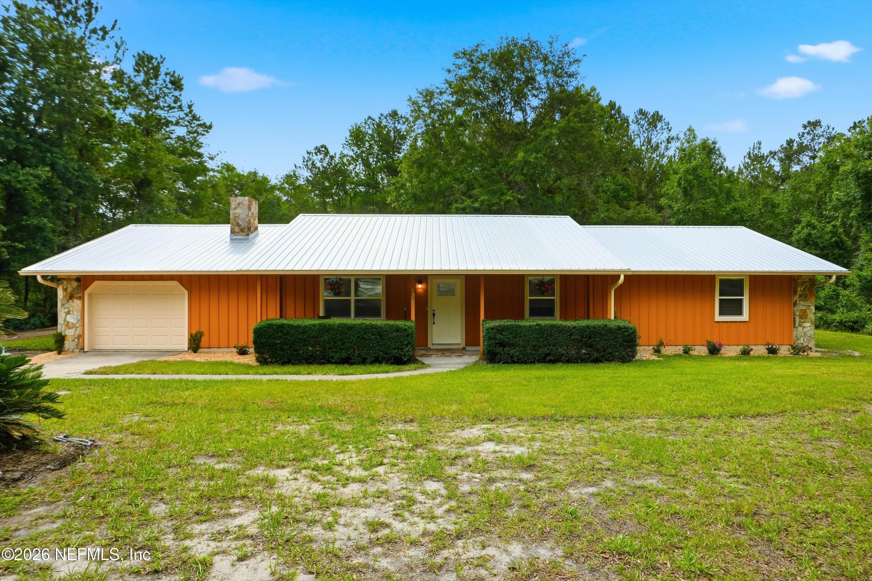 130 WIPPLETREE Court, Palatka, FL 32177 — photo 2