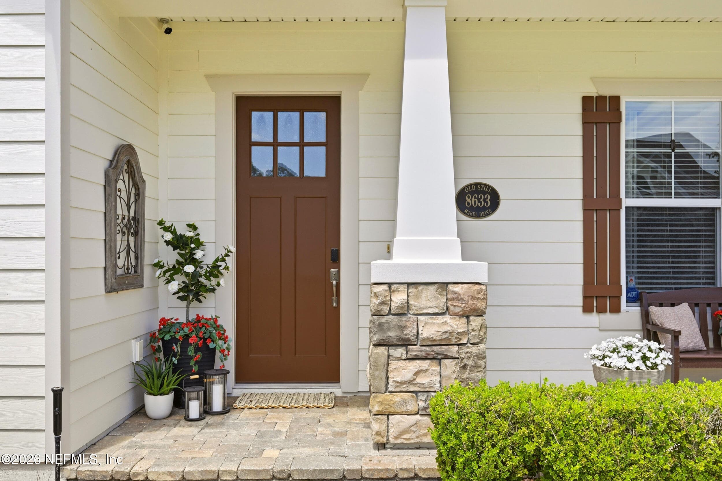 8633 MABEL Drive, Jacksonville — photo 2