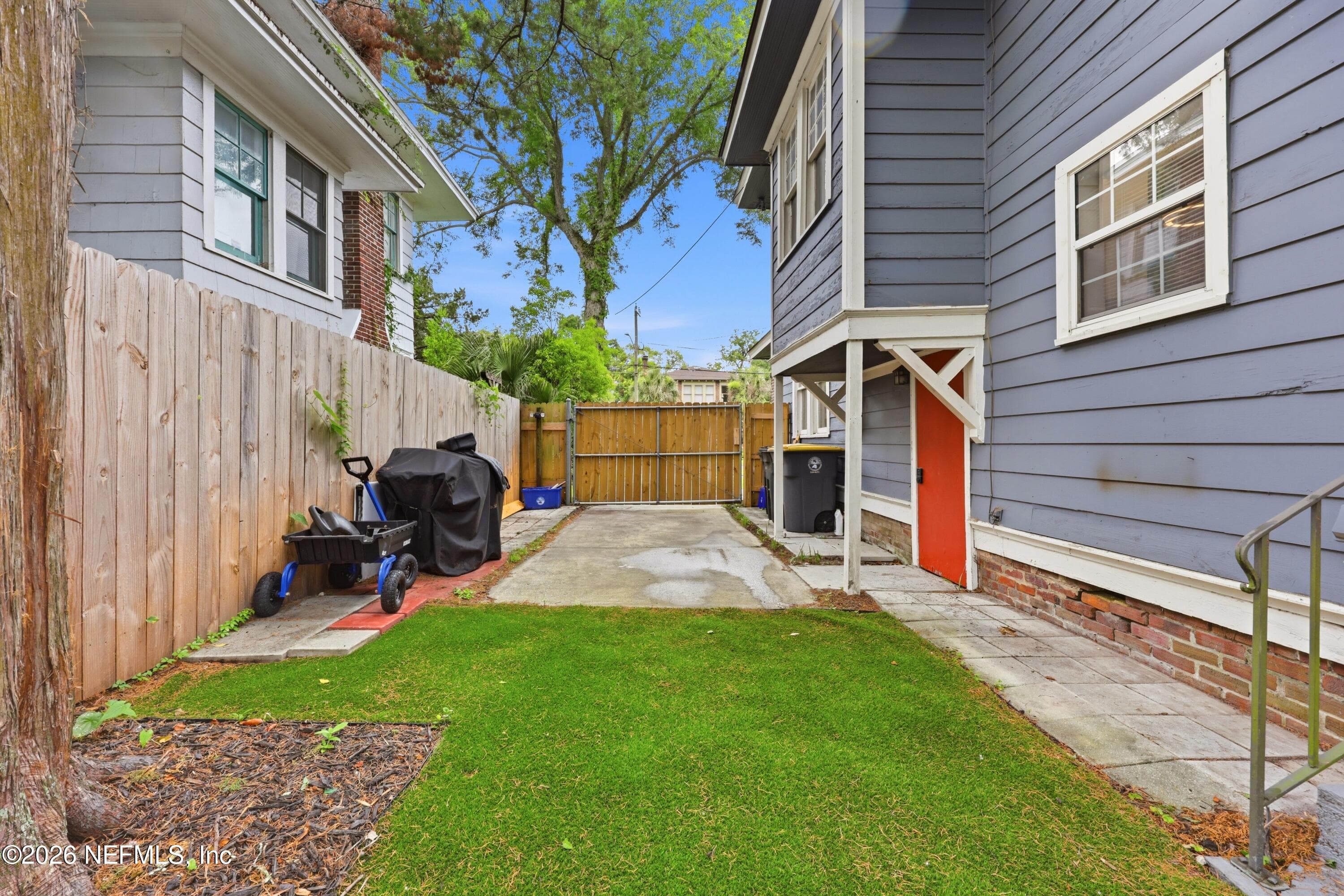 2667 POST Street, Jacksonville — photo 2