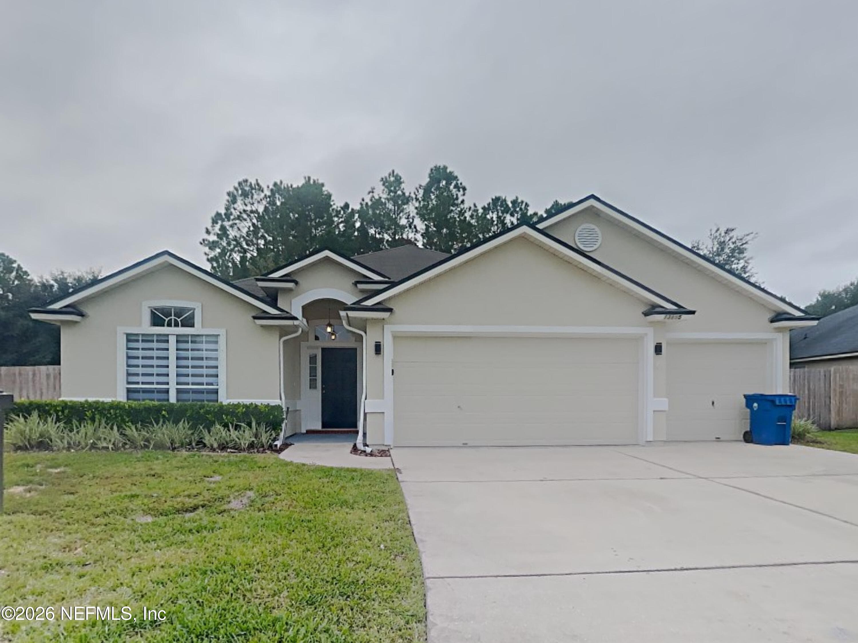 13895 FISH EAGLE Drive E, Jacksonville — exterior