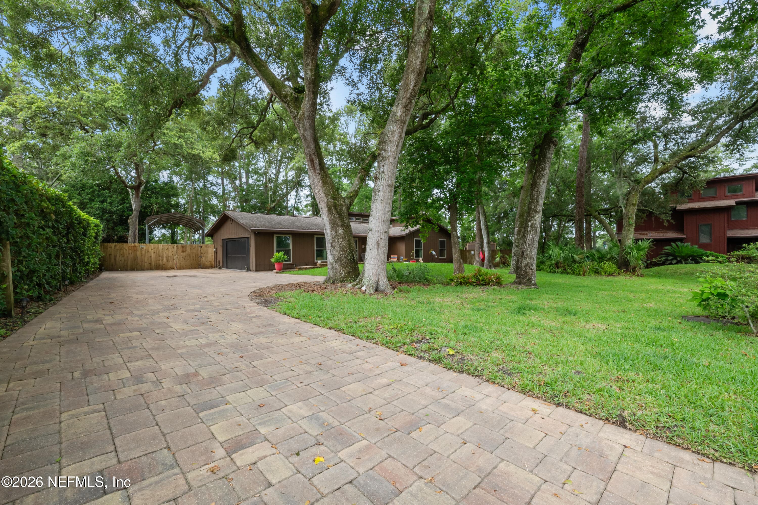 1313 CHINOOK Trail, Jacksonville — exterior