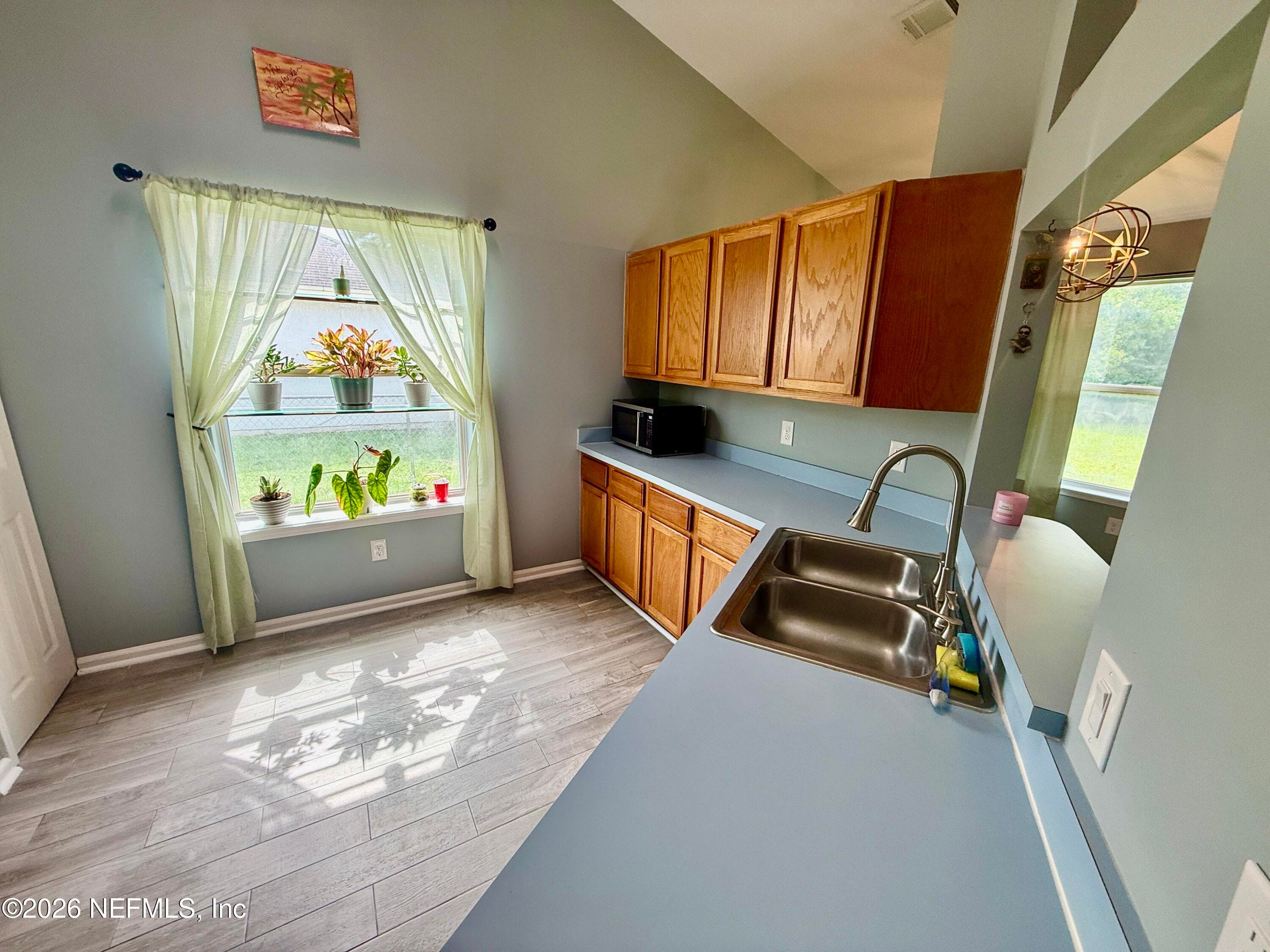 336 S SHAMROCK Avenue, Jacksonville — photo 3