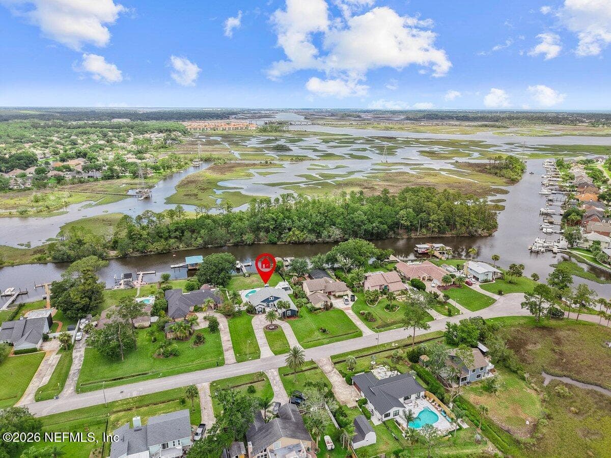 14073 PINE ISLAND Drive, Jacksonville — exterior