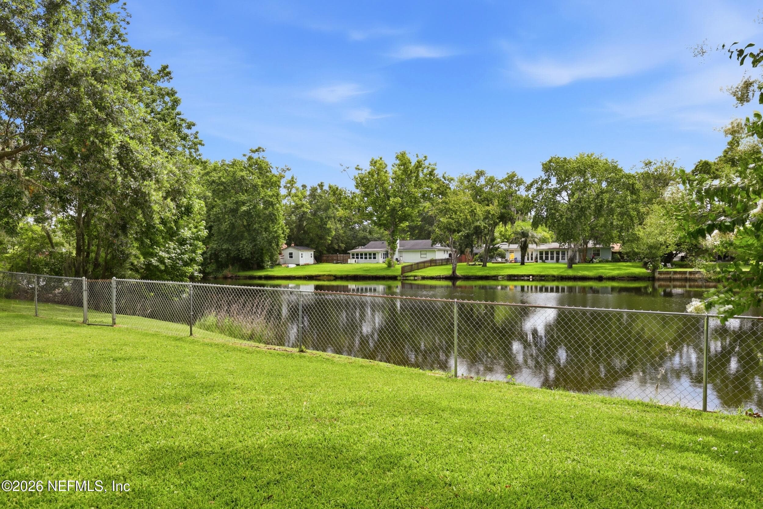 209 PEREGRINE Court, Jacksonville — exterior