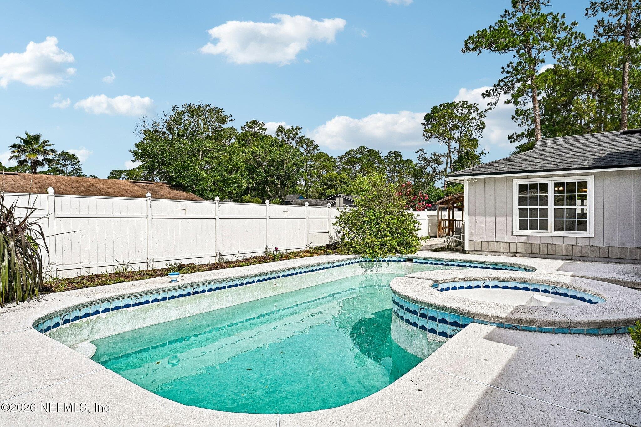 10720 KNOTTINGBY Drive, Jacksonville — photo 2