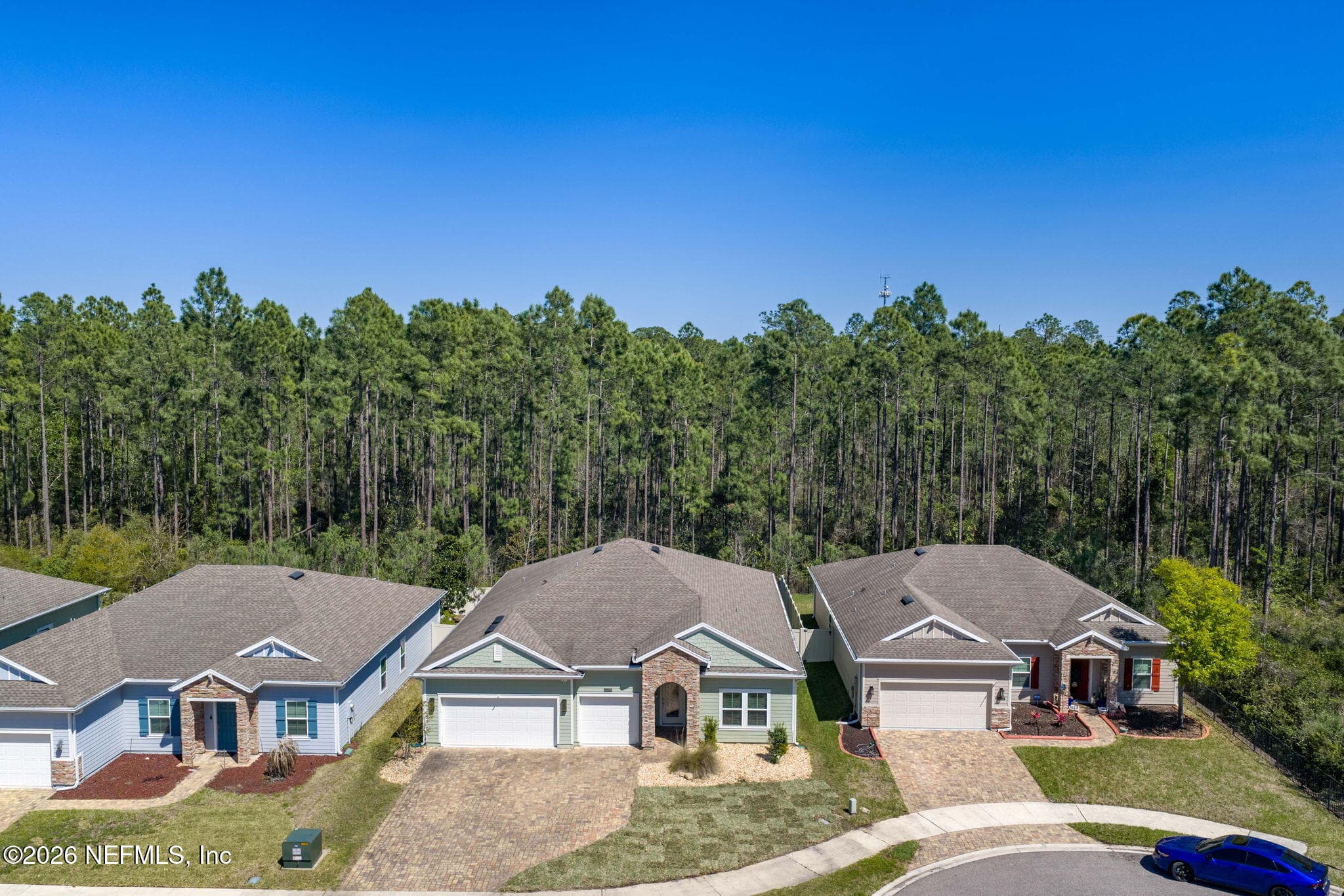 10013 BLOSSOM CREEK Lane, Jacksonville — exterior