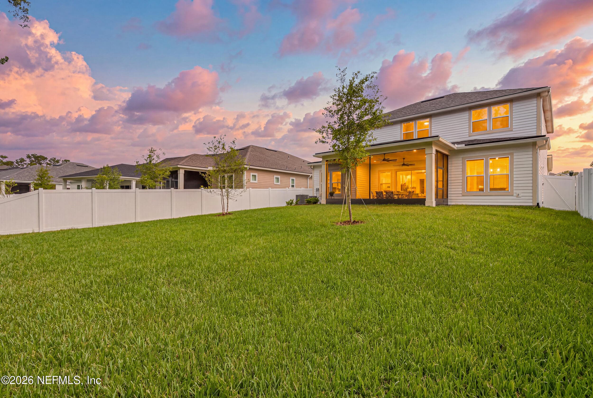 335 PALOMAR Drive, St. Johns — photo 2