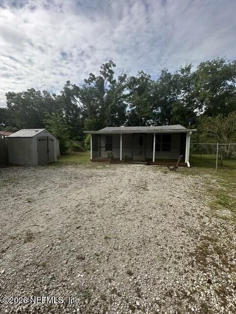 115 E HICKS Street, Palatka — exterior