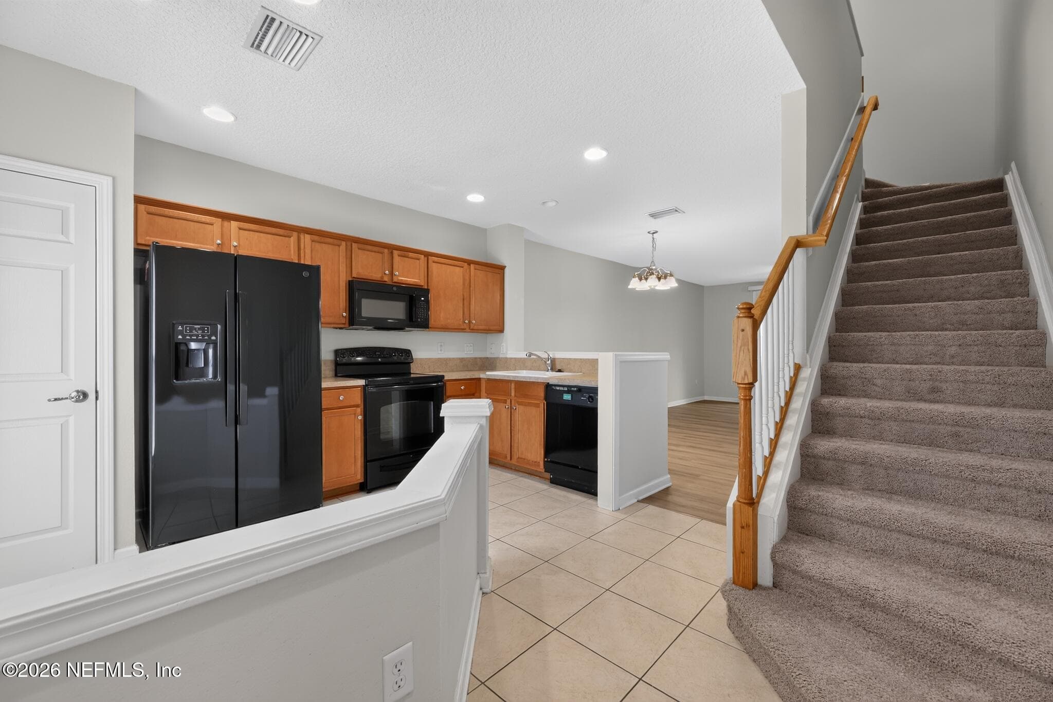 8099 SUMMER COVE Court, Jacksonville, FL 32256, Jacksonville — photo 2