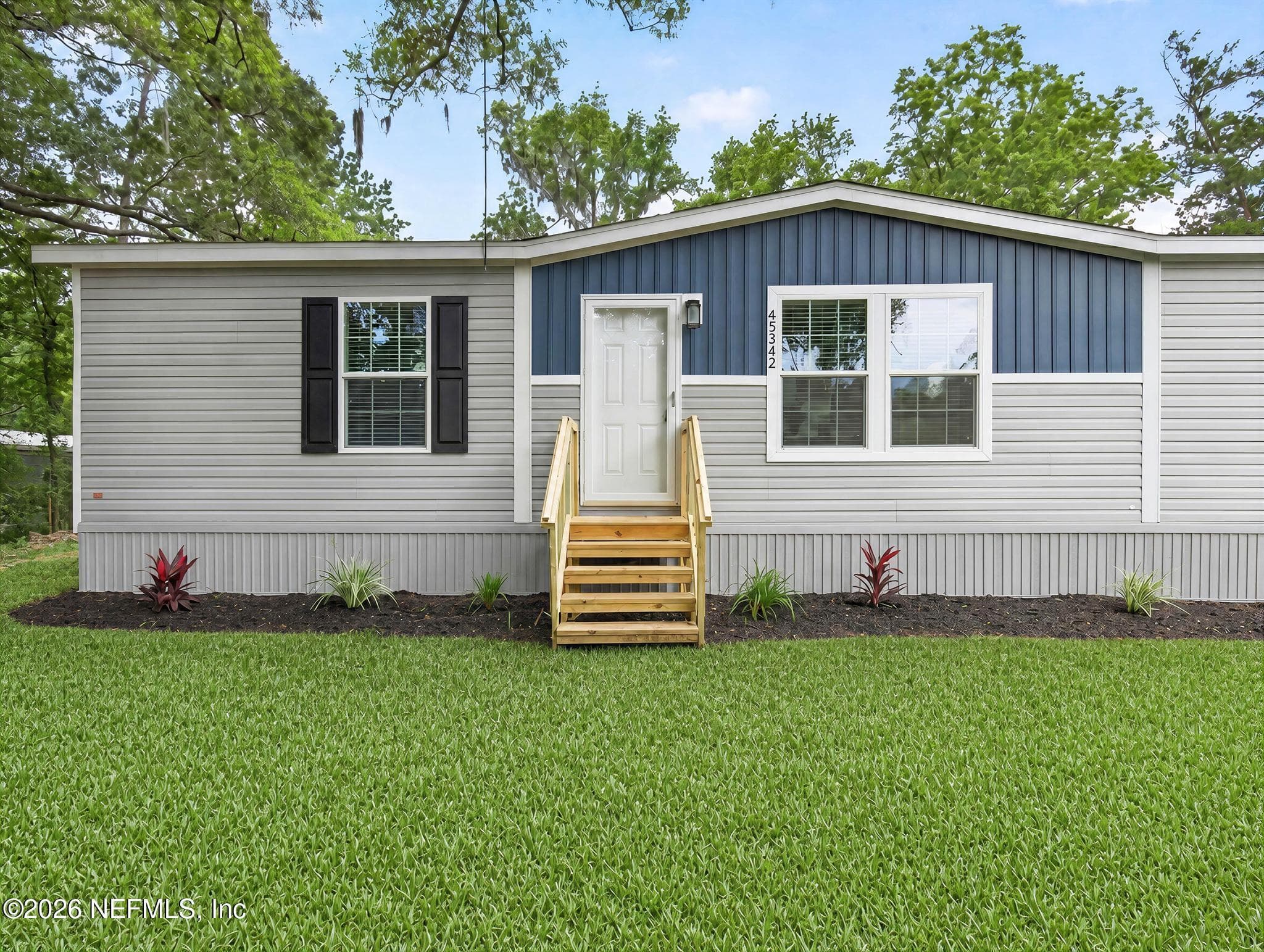 45342 PICKETT Street, Callahan — photo 3