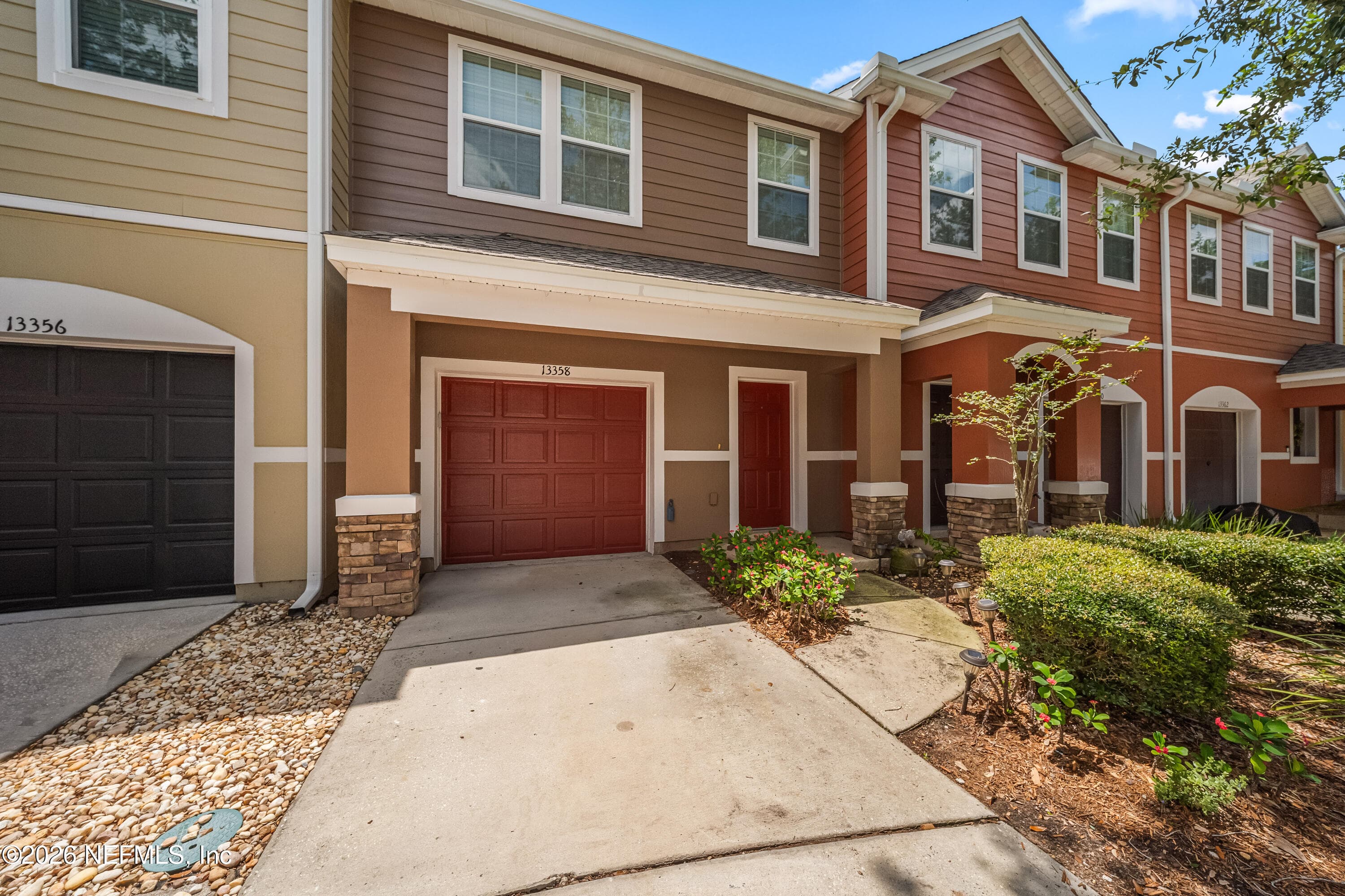13358 OCEAN MIST Drive, Jacksonville — exterior