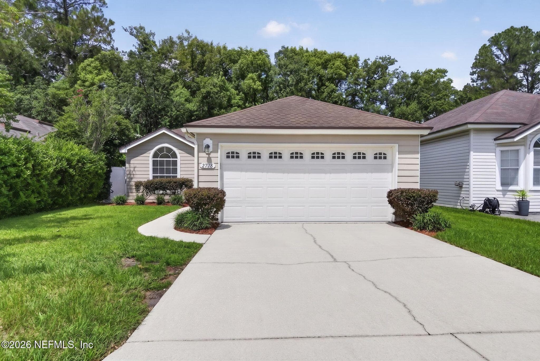 2778 LANTANA LAKES Drive W, Jacksonville — exterior