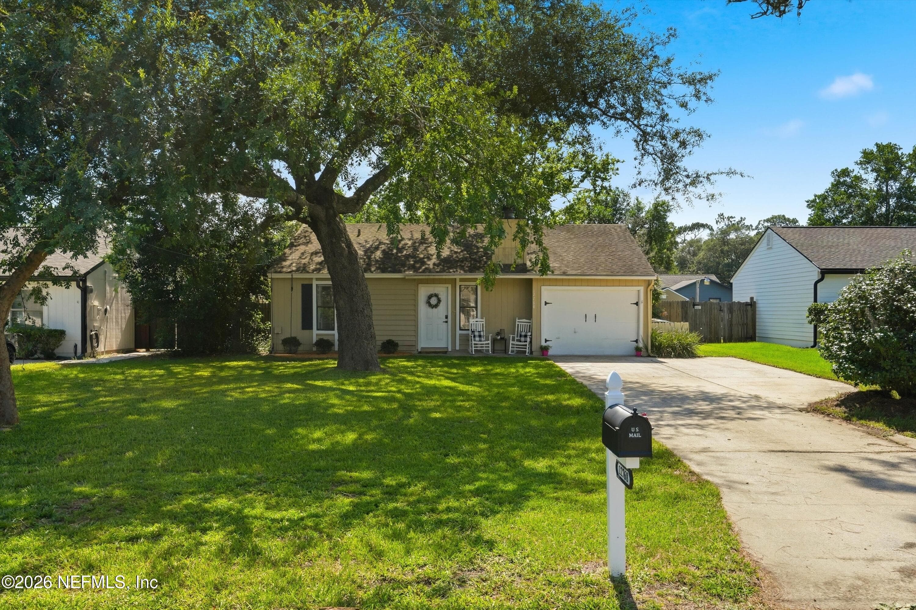 12768 ATTRILL Road, Jacksonville — exterior