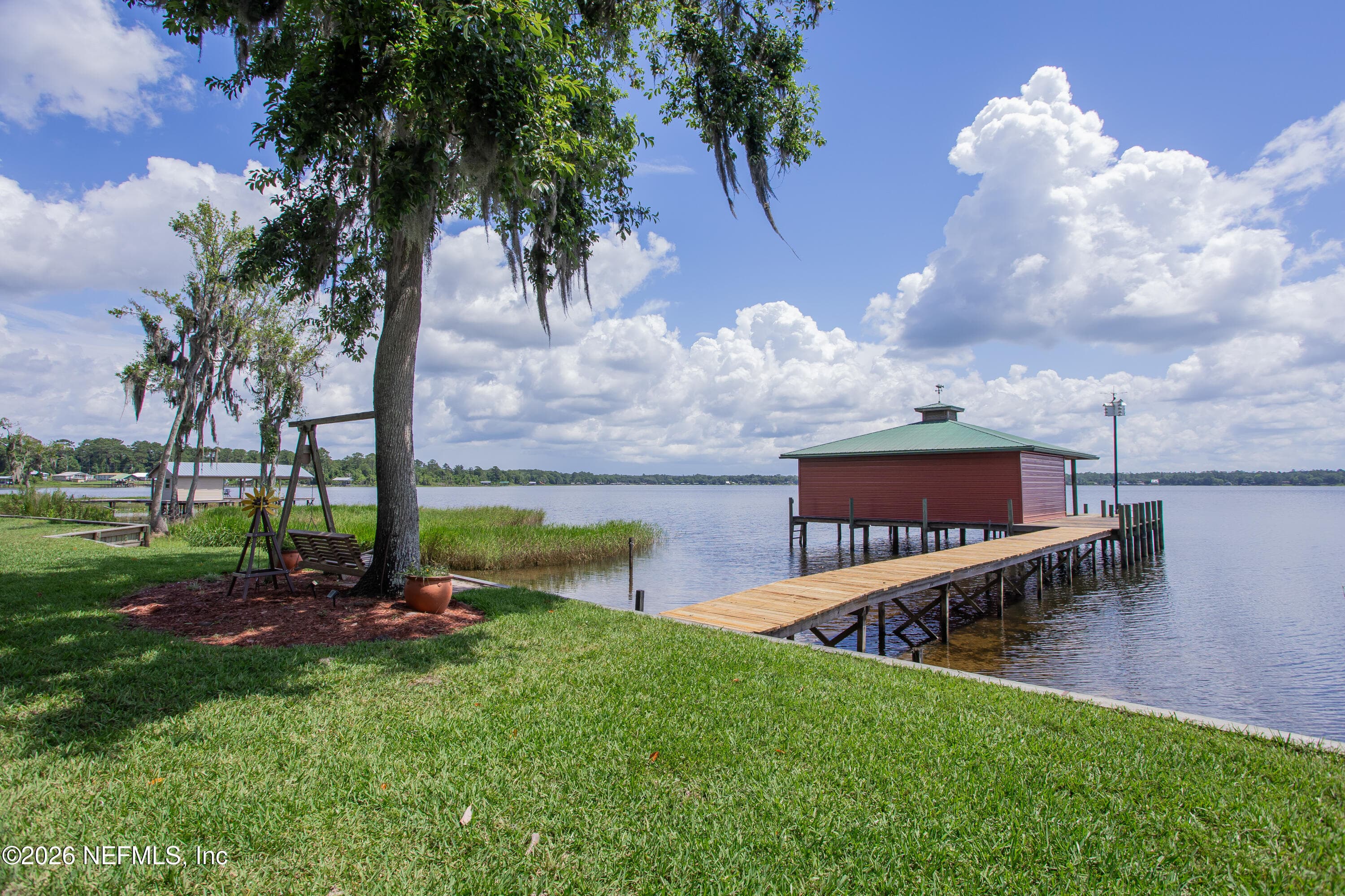 234 LAKE Drive, Florahome — photo 3