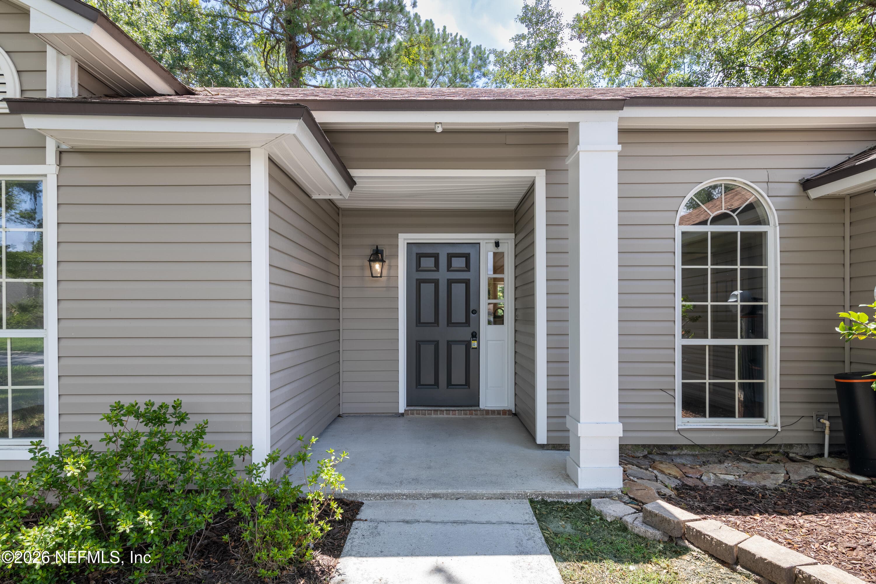 9711 BAYOU BLUFF Drive, Jacksonville — photo 2
