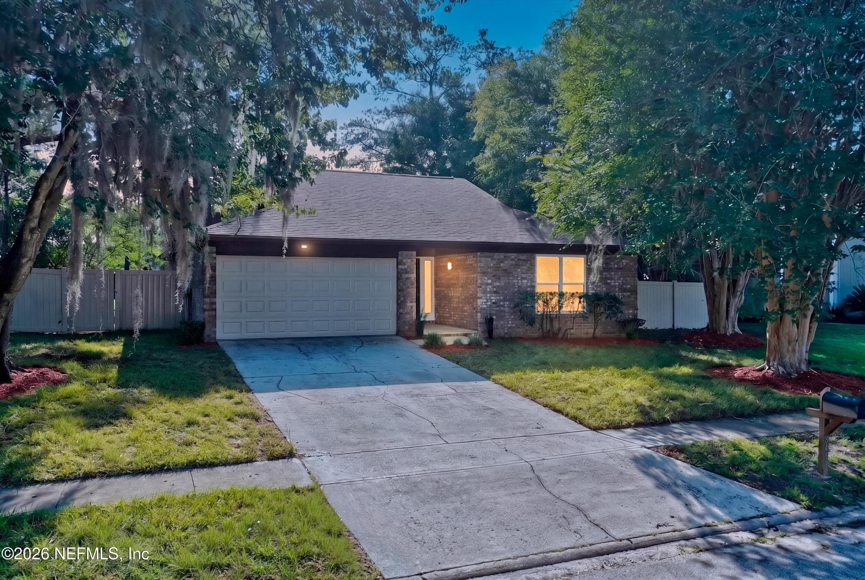 8453 BOYSENBERRY Lane W, Jacksonville — exterior