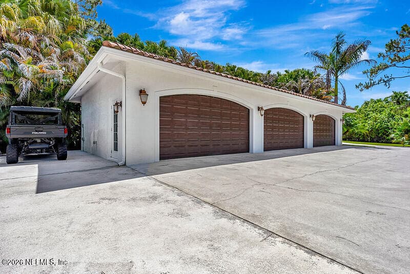2584 SE RANCH ACRES Circle, Jupiter — photo 3
