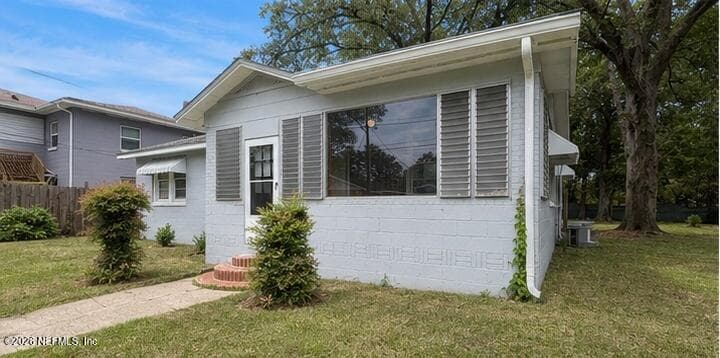 1645 W 17 Street, Jacksonville — photo 2