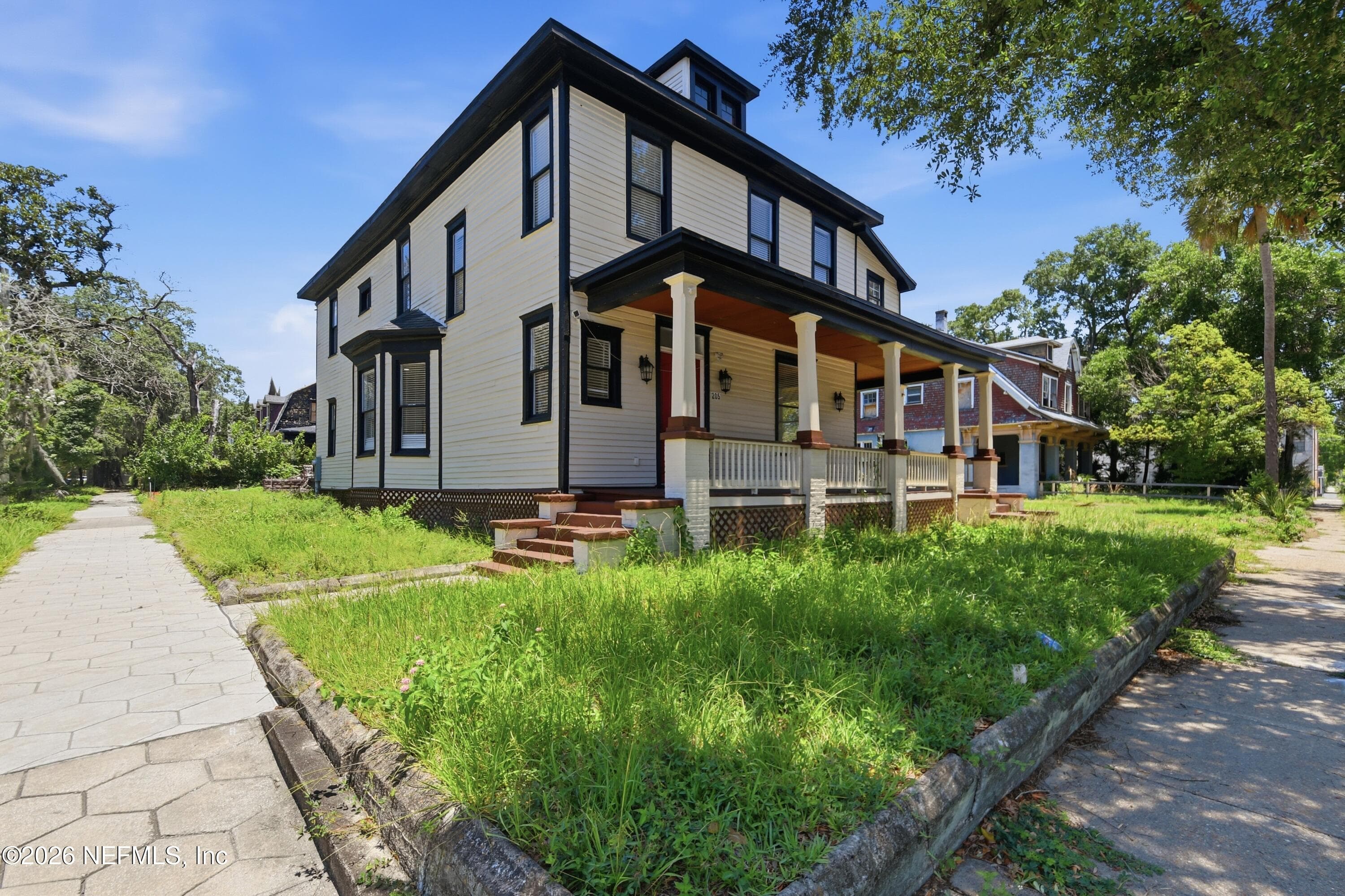 205 E 1ST Street, Jacksonville — exterior