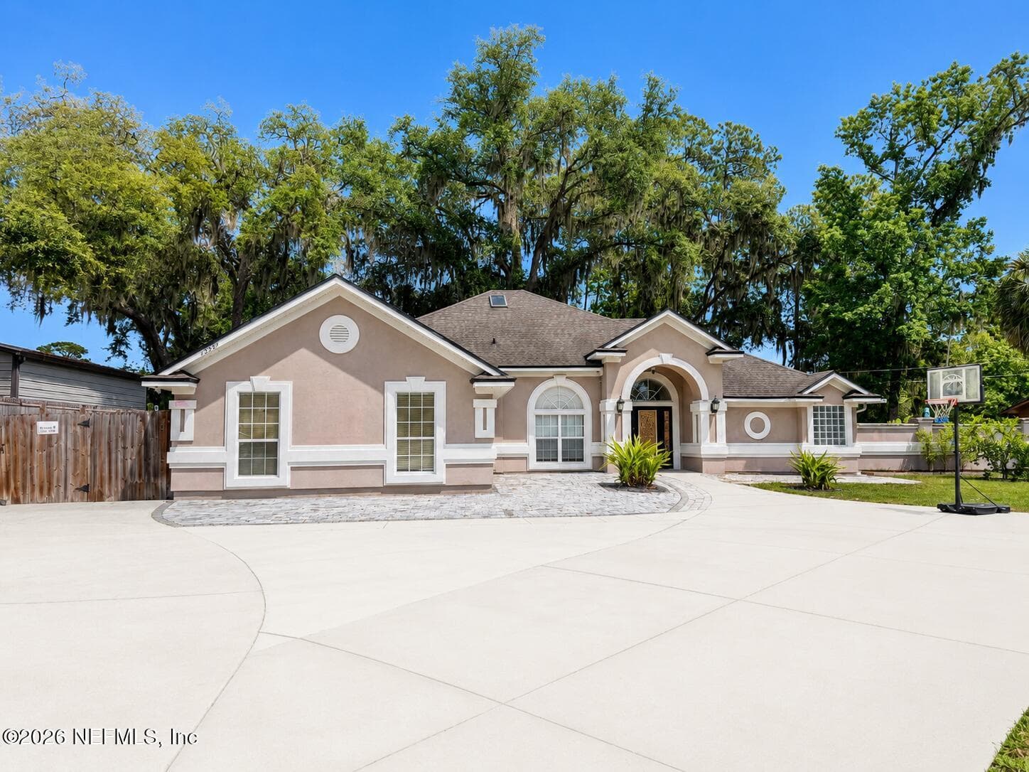 12381 FLYNN Road, Jacksonville — exterior