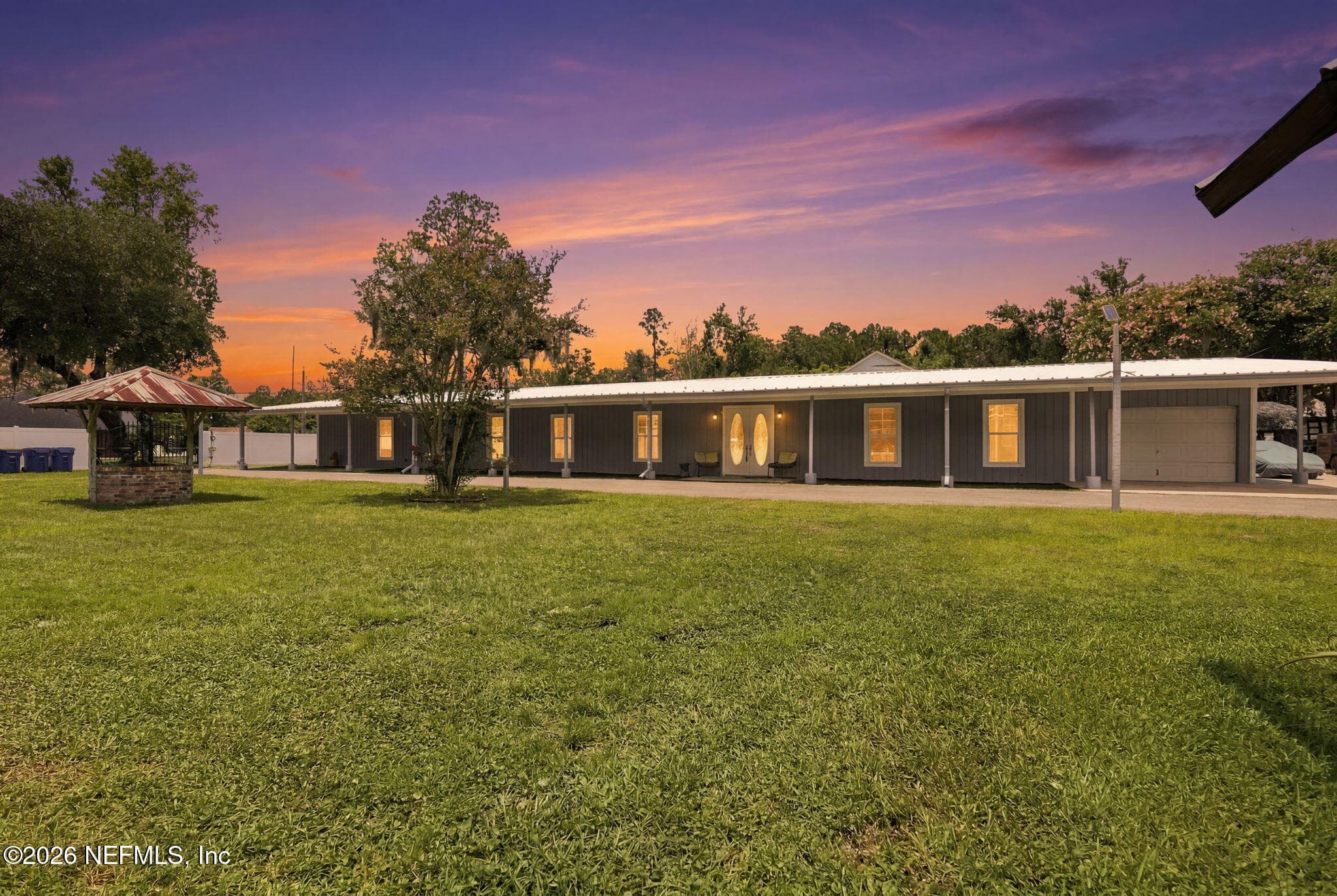 865 COLE Road, Jacksonville — exterior