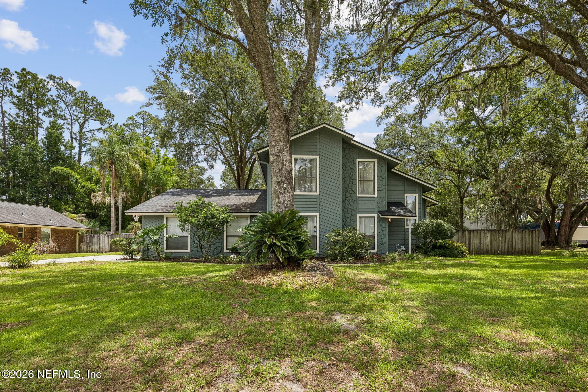 11563 SEDGEMOORE Drive, Jacksonville — exterior