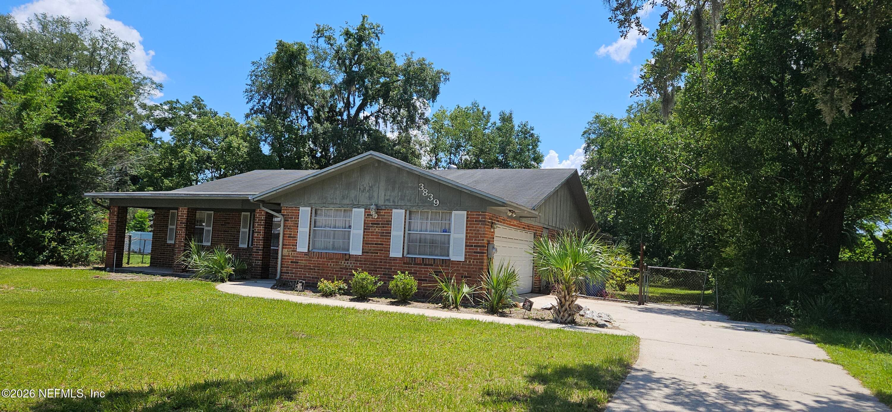 3839 FERNGLEN Drive, Jacksonville, FL 32277, Jacksonville — photo 2