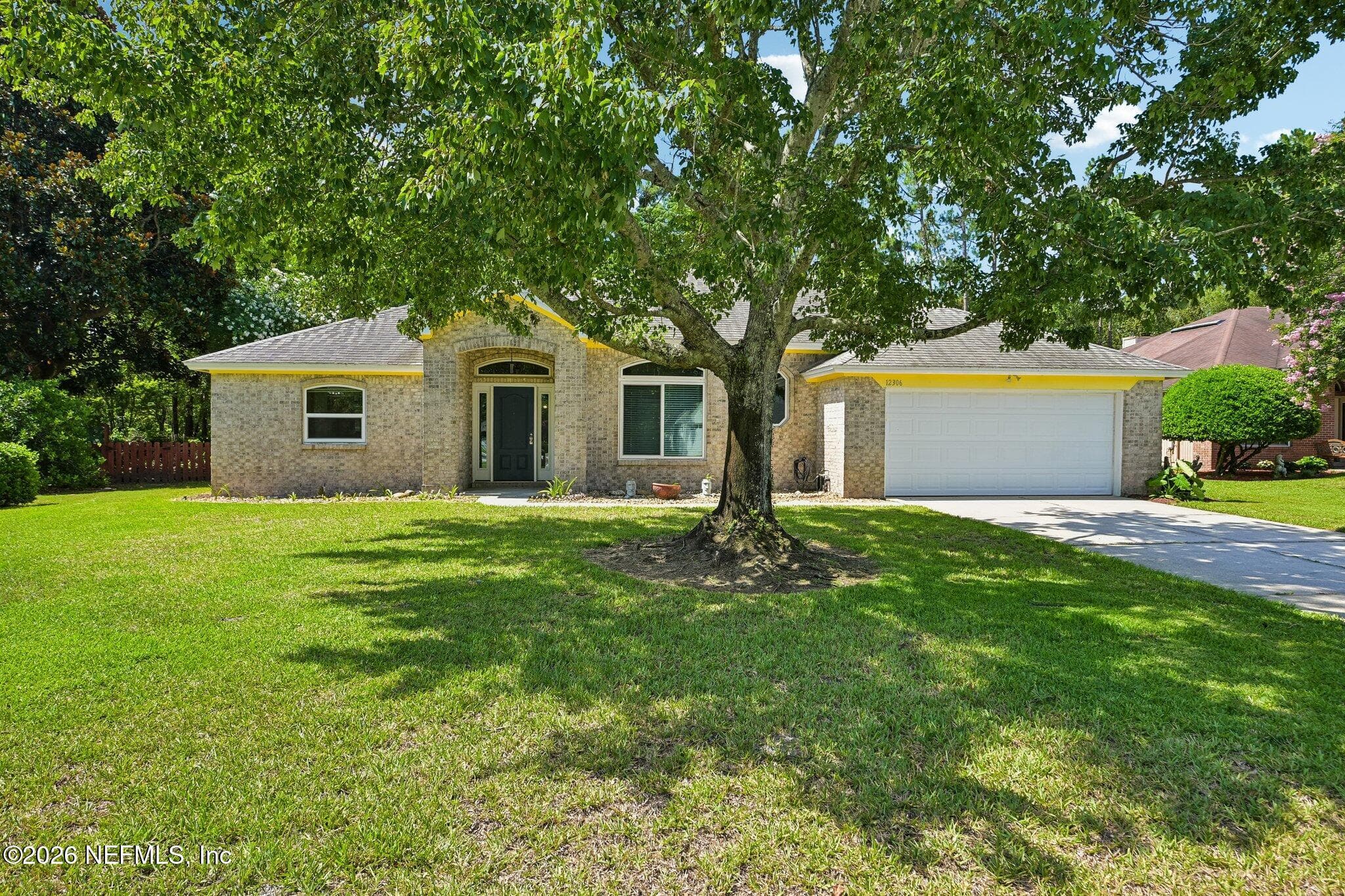 12306 FOREST GATE Drive S, Jacksonville — exterior
