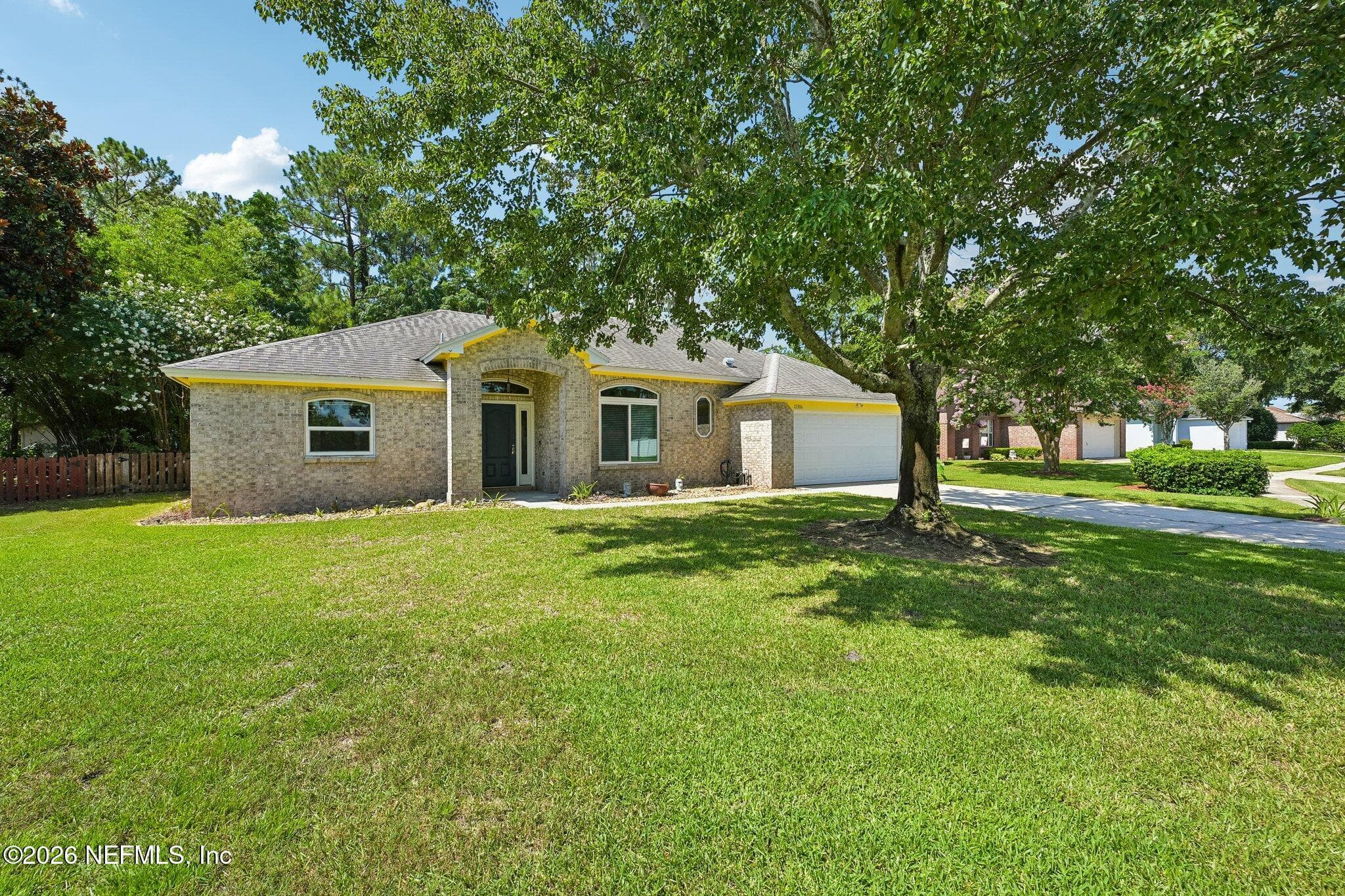 12306 FOREST GATE Drive S, Jacksonville — photo 2