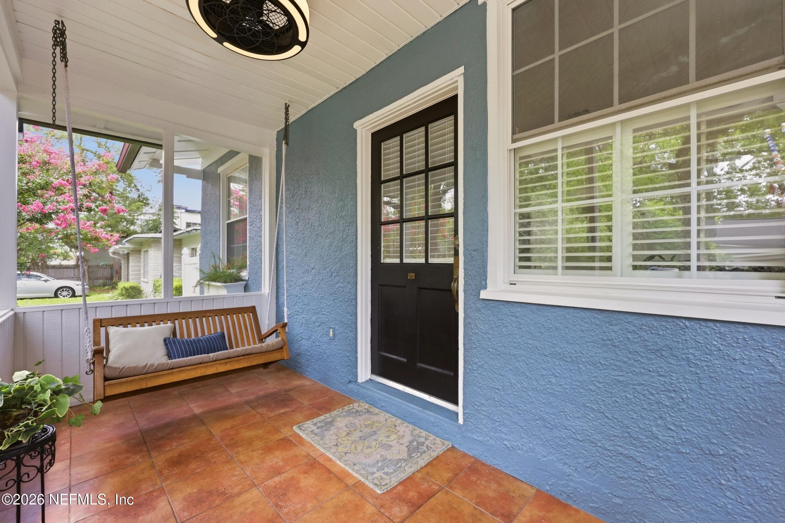 2121 MINERVA Avenue, Jacksonville — exterior