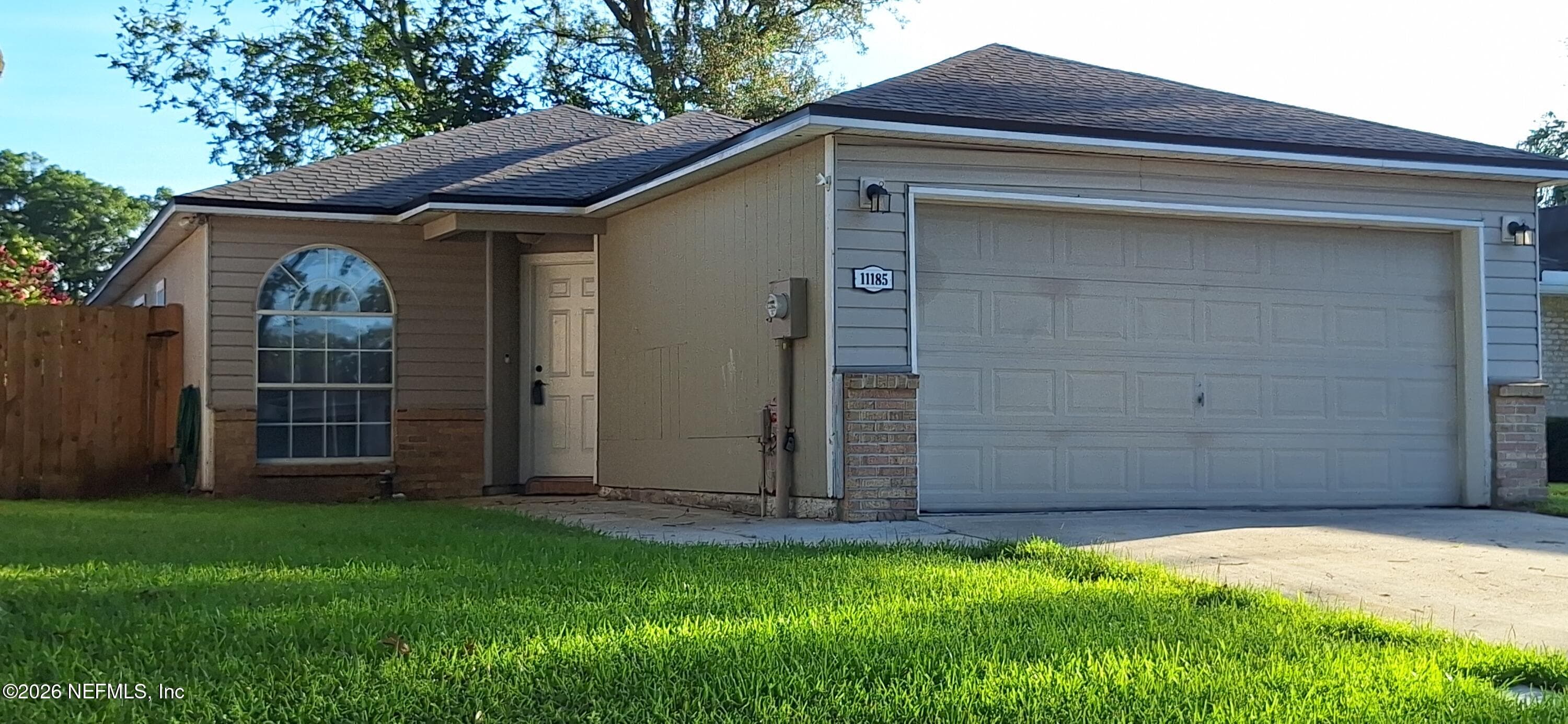 11185 RIDGETOP Lane, Jacksonville — exterior