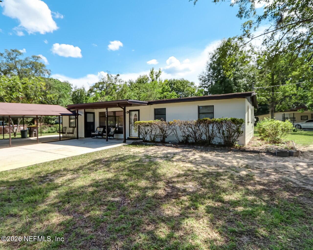 2554 RED ROBIN Drive E, Jacksonville — exterior